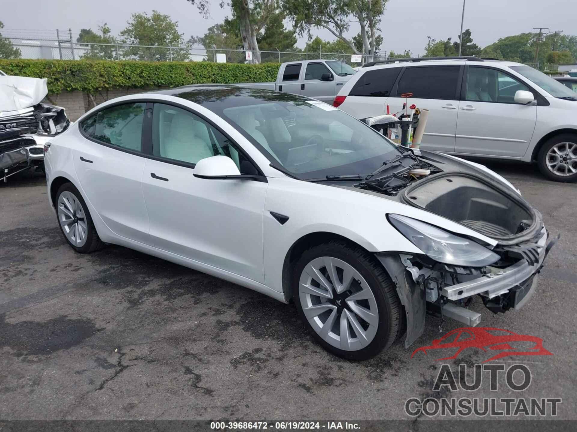 TESLA MODEL 3 2022 - 5YJ3E1EB4NF275300