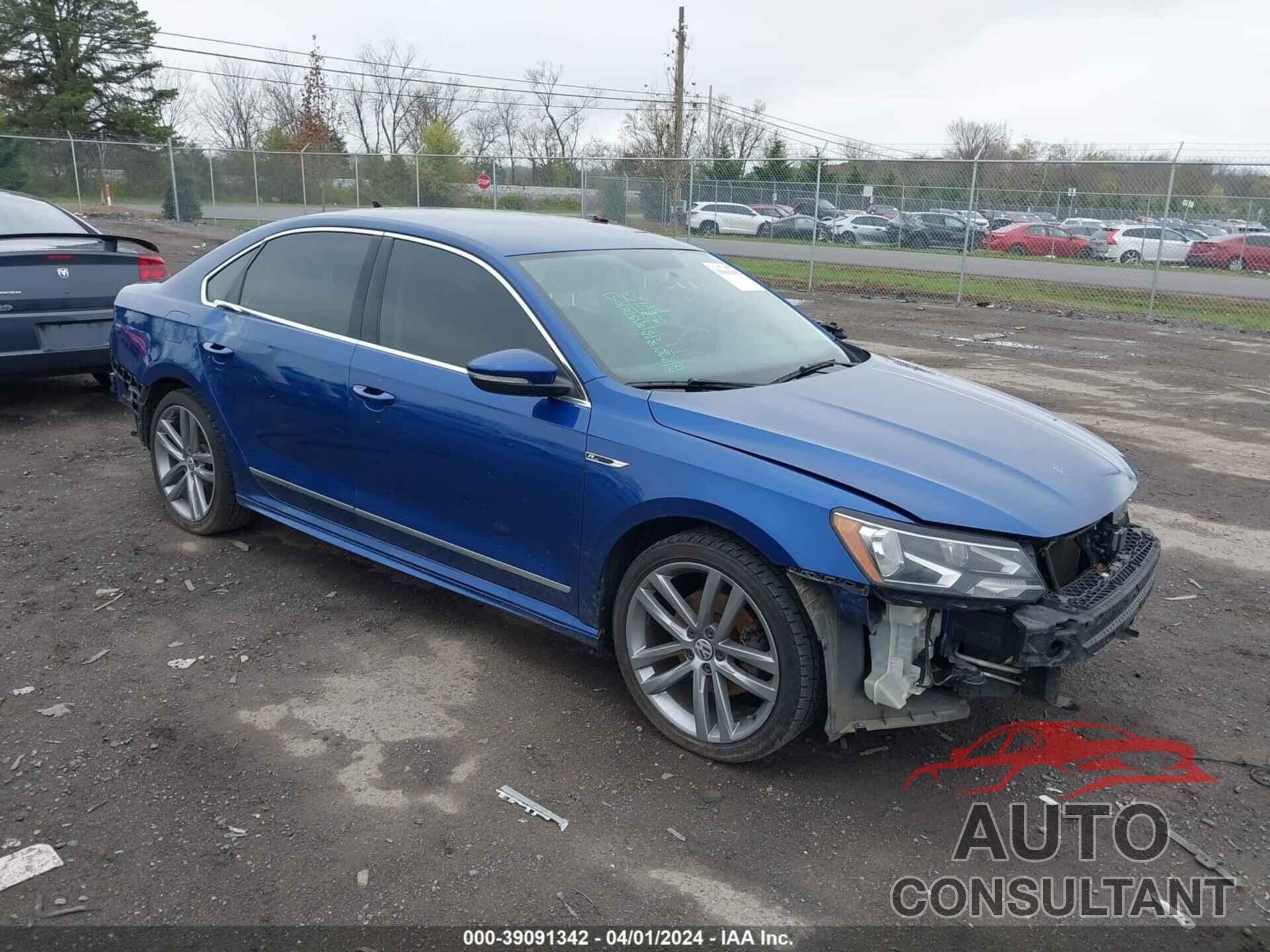 VOLKSWAGEN PASSAT 2017 - 1VWDT7A35HC007933