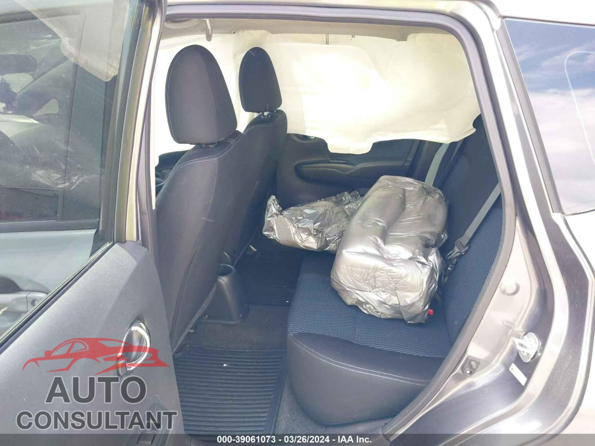 NISSAN VERSA NOTE 2017 - 3N1CE2CP3HL354728