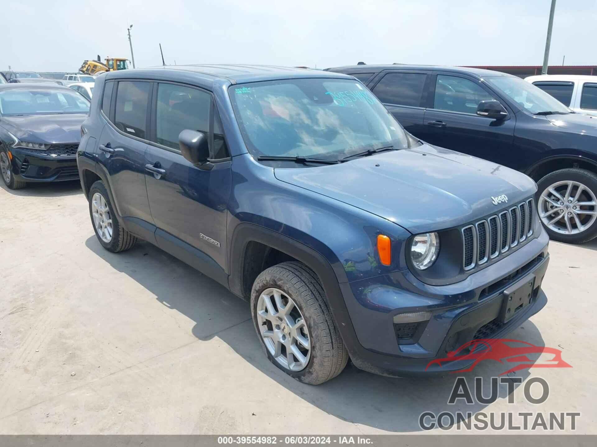 JEEP RENEGADE 2023 - ZACNJDB12PPP68421