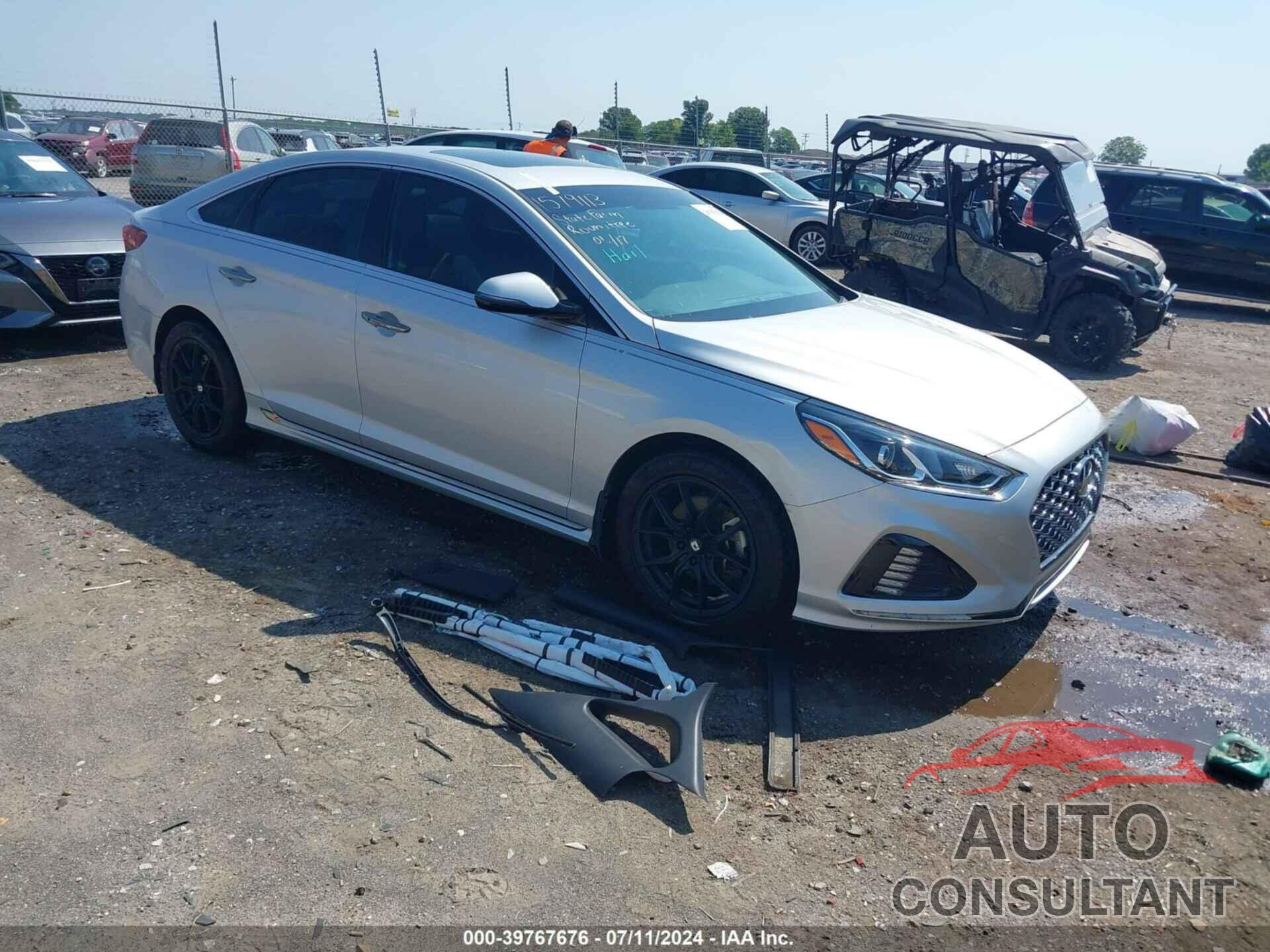 HYUNDAI SONATA 2018 - 5NPE34AF7JH687425