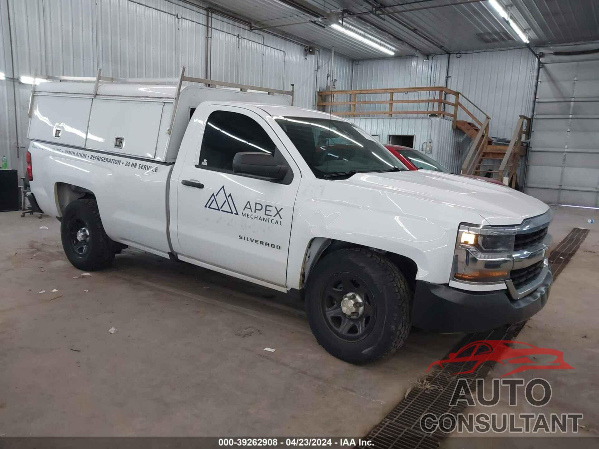 CHEVROLET SILVERADO 1500 2017 - 1GCNCNEH8HZ402218