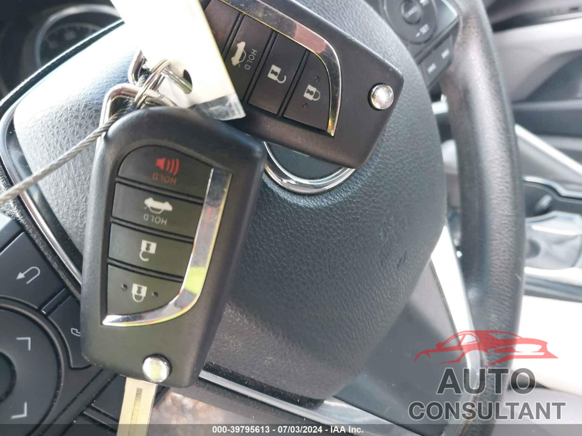 TOYOTA CAMRY 2018 - 4T1B11HK6JU098362