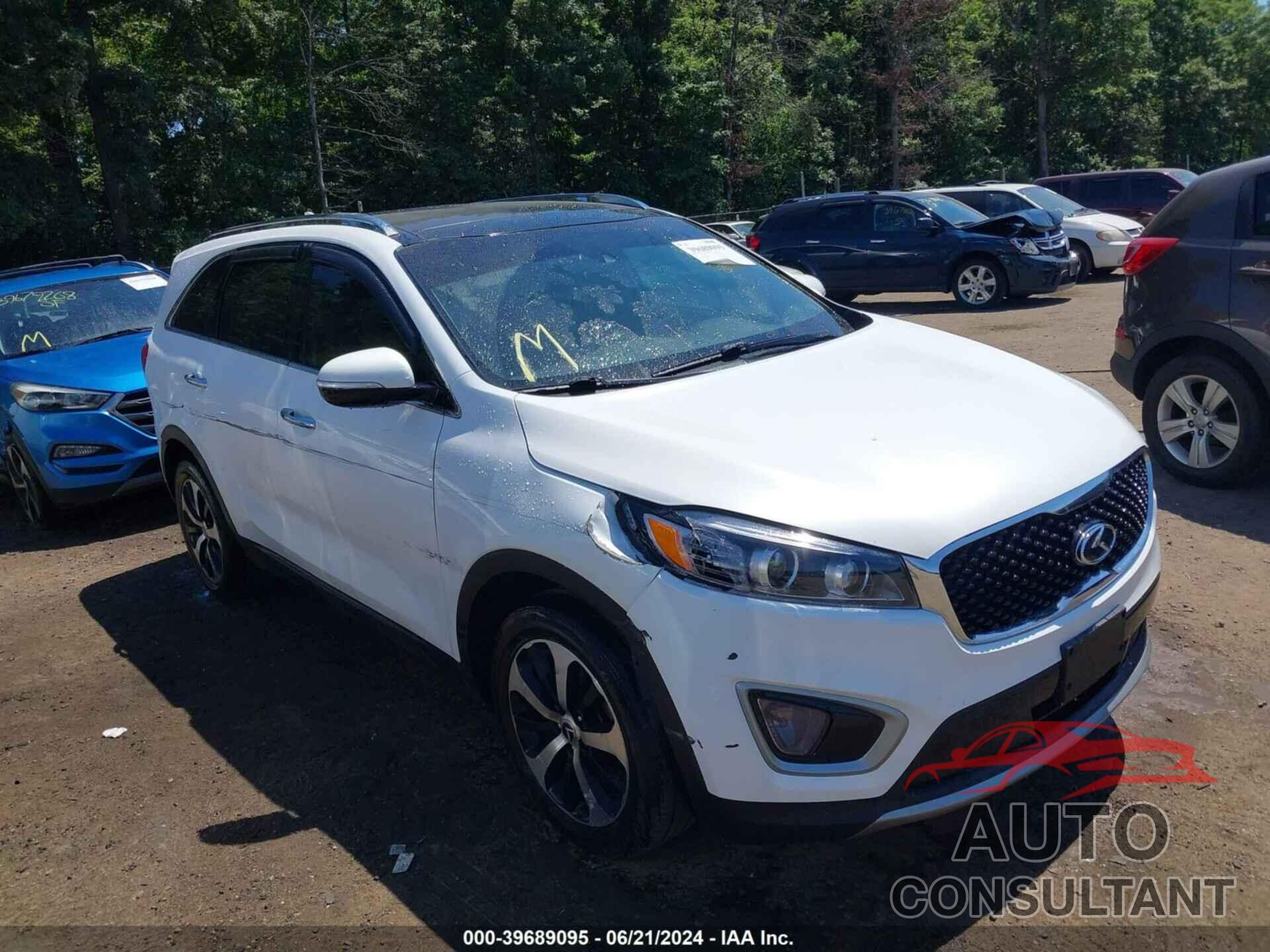 KIA SORENTO 2017 - 5XYPHDA59HG327558
