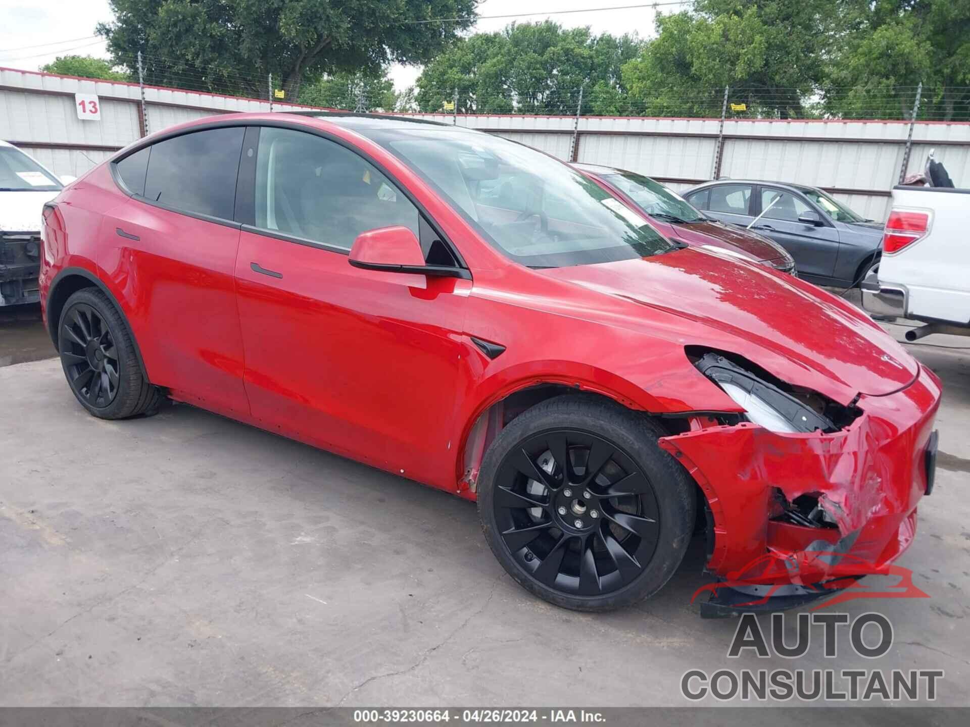 TESLA MODEL Y 2023 - 7SAYGDEE5PF887457