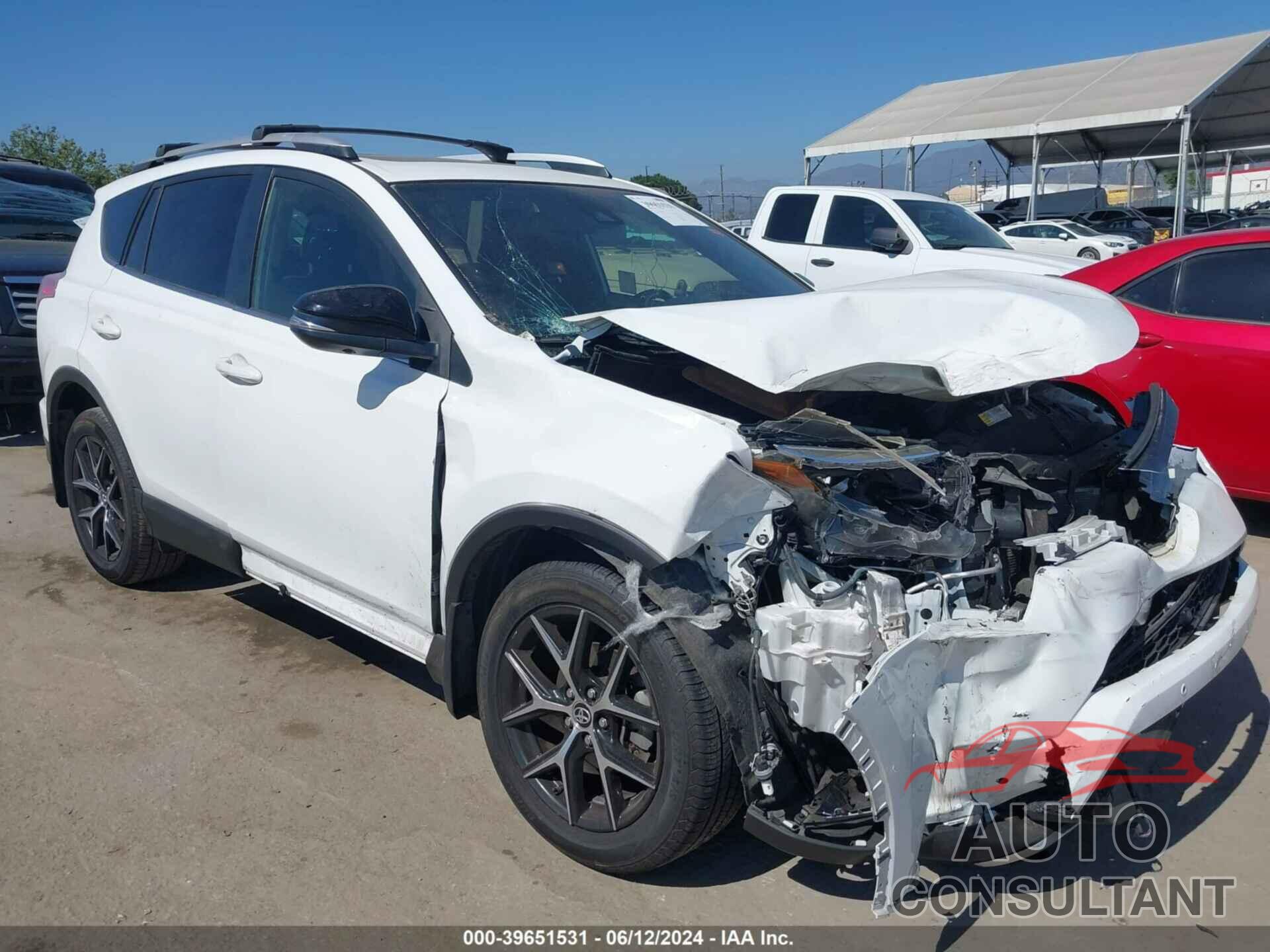 TOYOTA RAV4 2016 - JTMNFREV2GJ087319