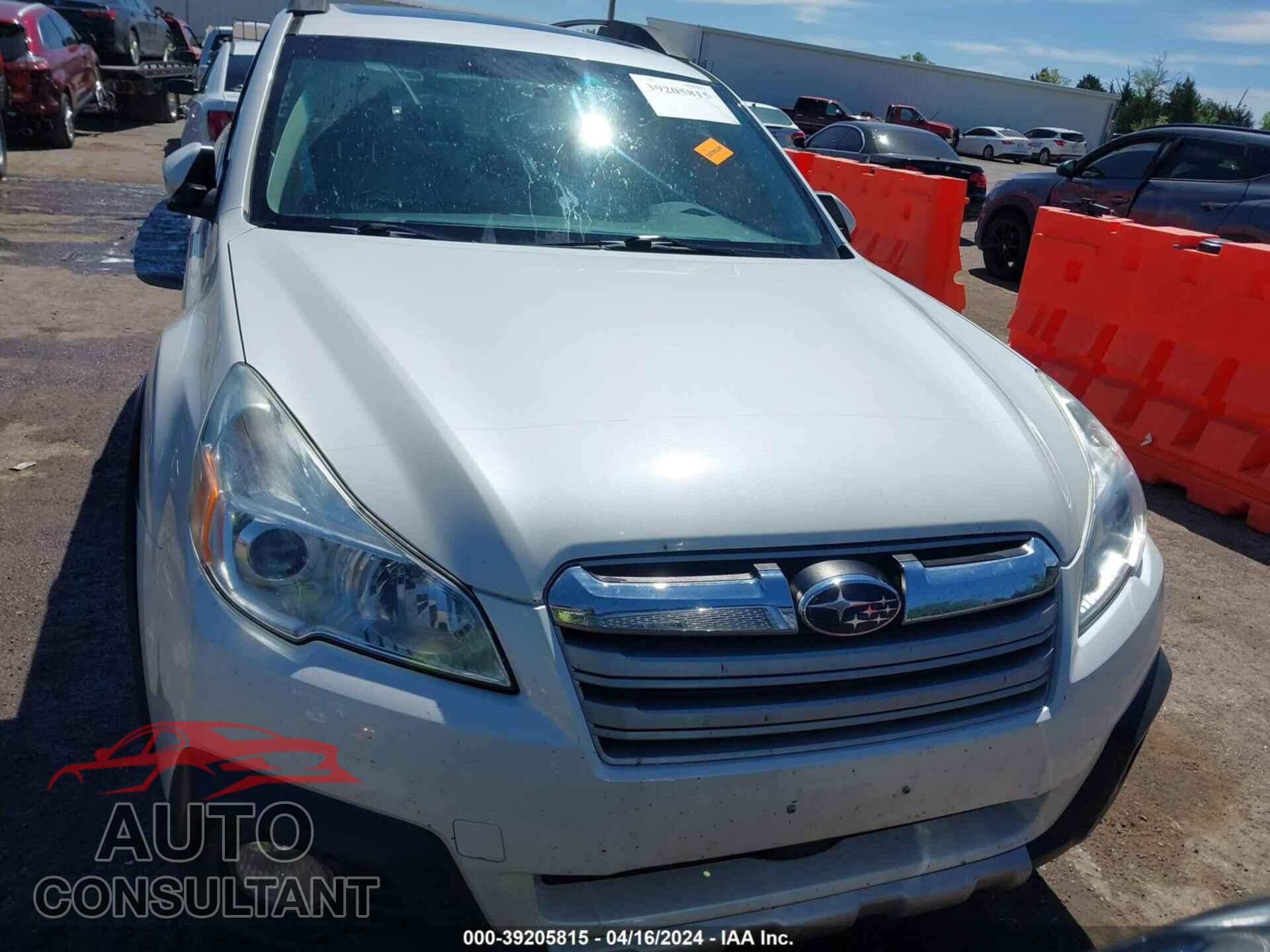 SUBARU OUTBACK 2014 - 4S4BRBLC6E3270545