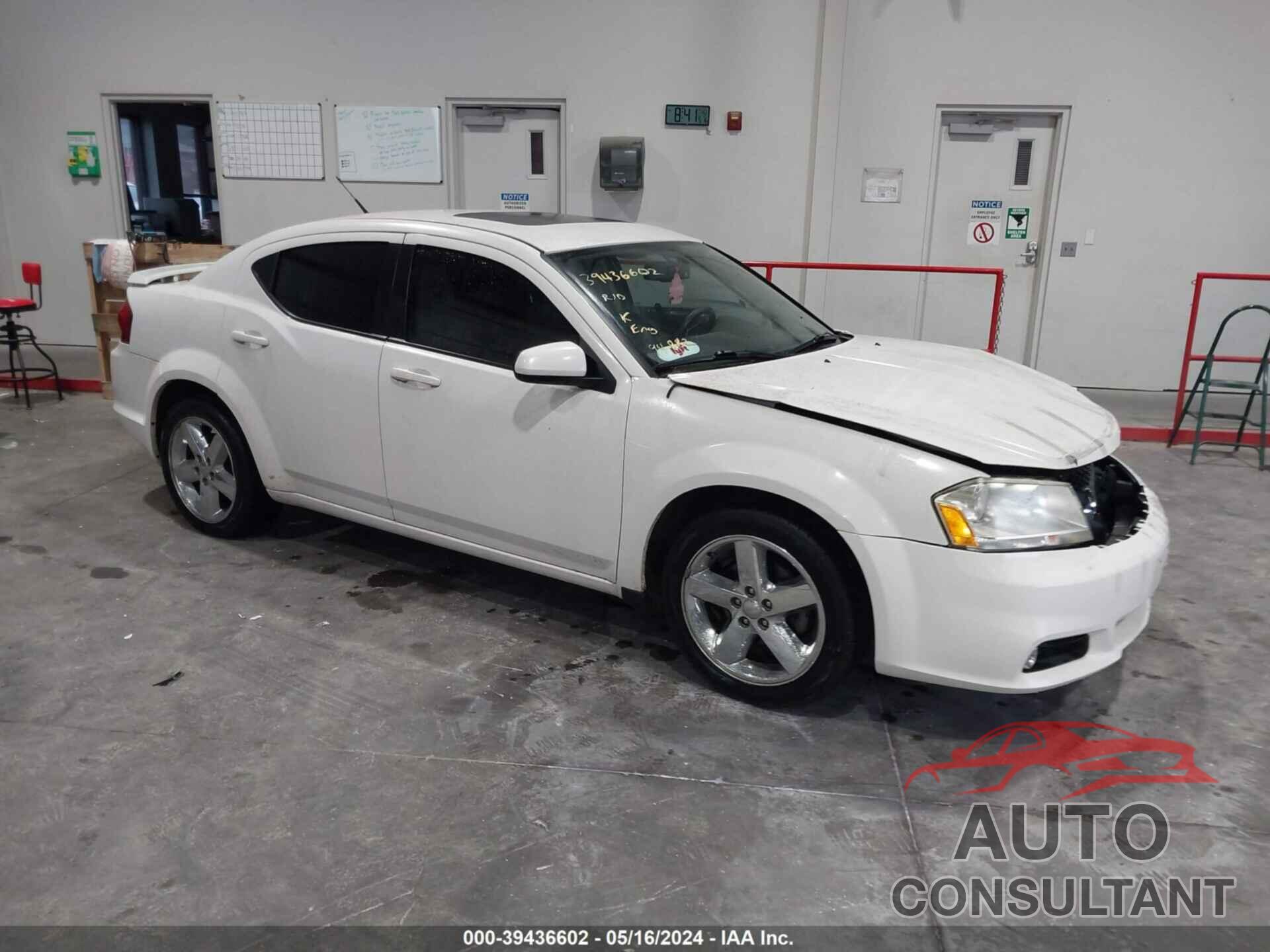 DODGE AVENGER 2011 - 1B3BD2FG0BN506397