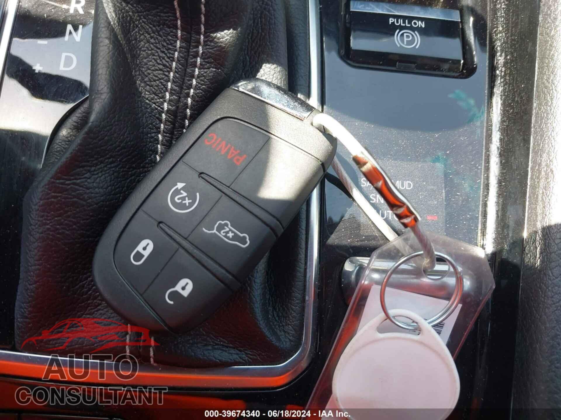 JEEP COMPASS 2022 - 3C4NJDCB9NT200618