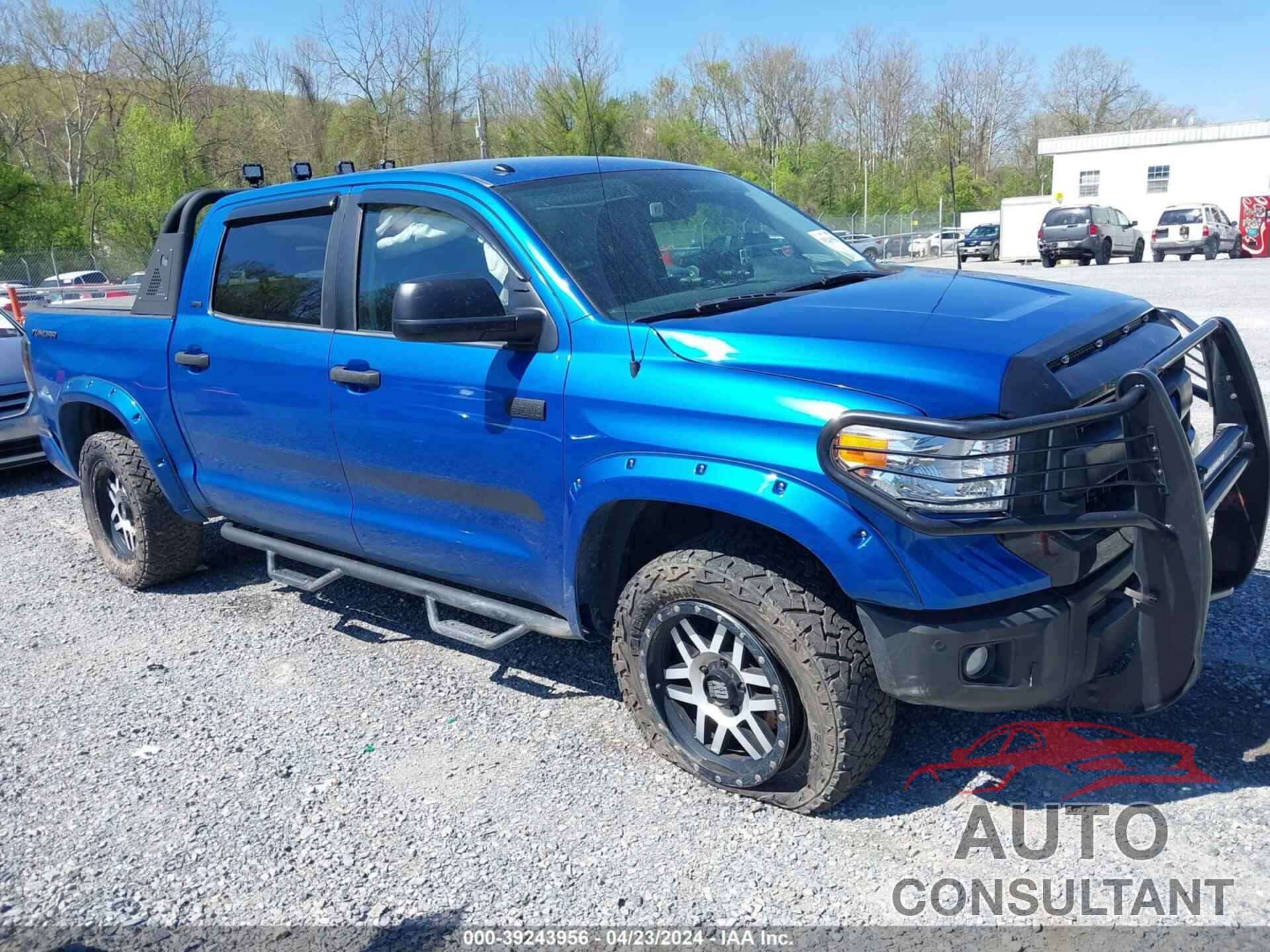 TOYOTA TUNDRA 2016 - 5TFDW5F18GX545880