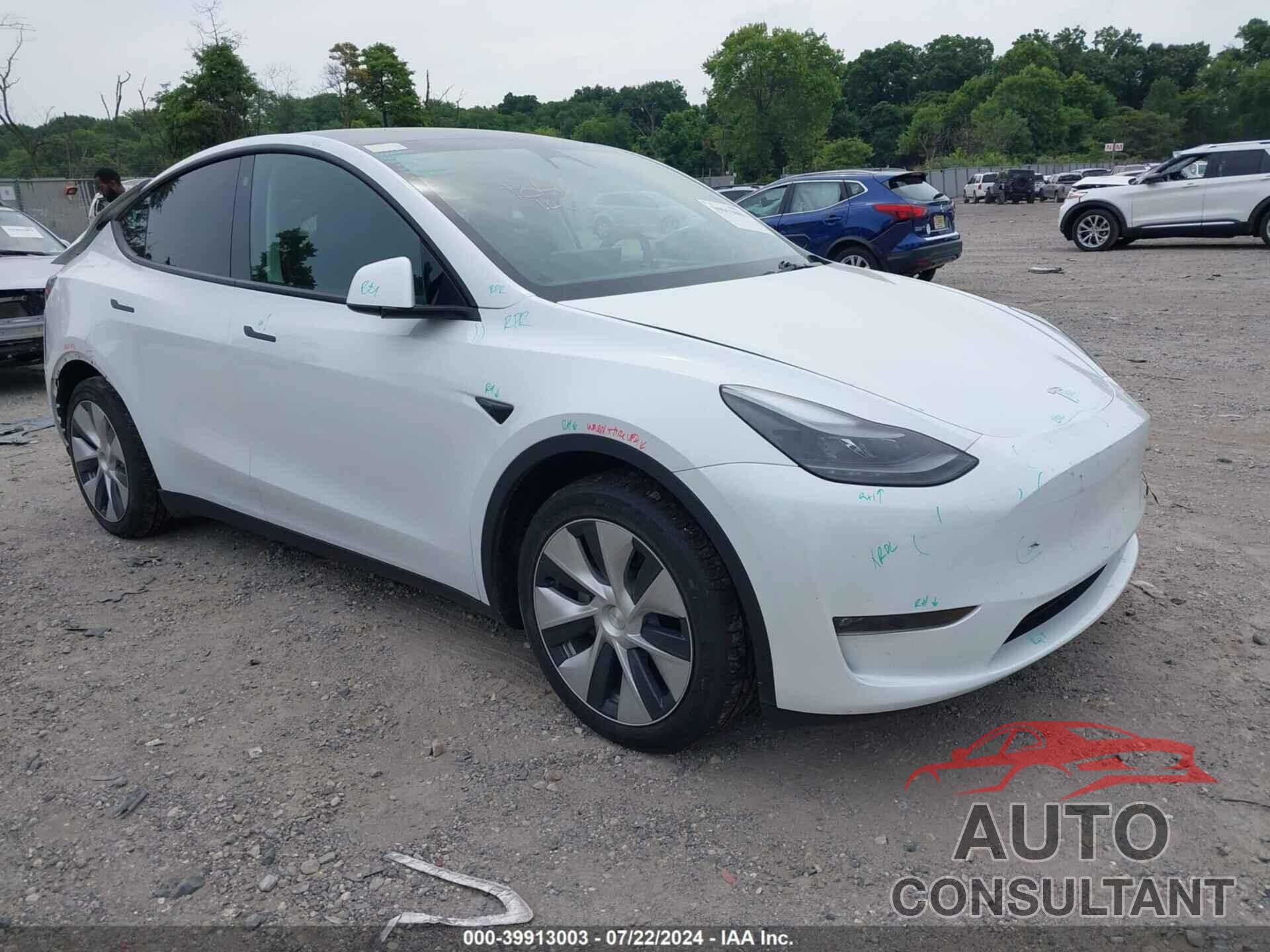 TESLA MODEL Y 2023 - 7SAYGAEE3PF755635