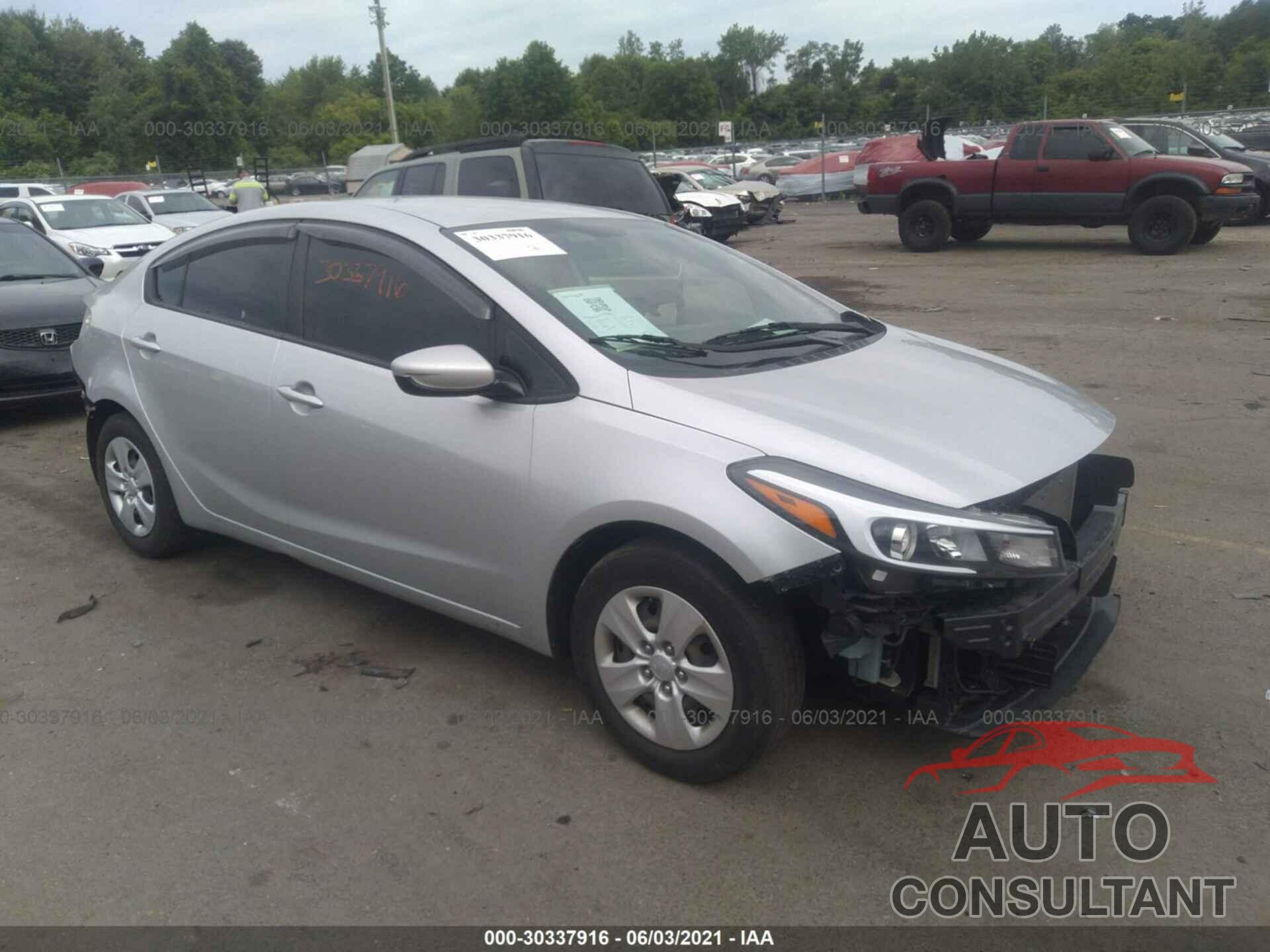 KIA FORTE 2017 - 3KPFK4A77HE019221