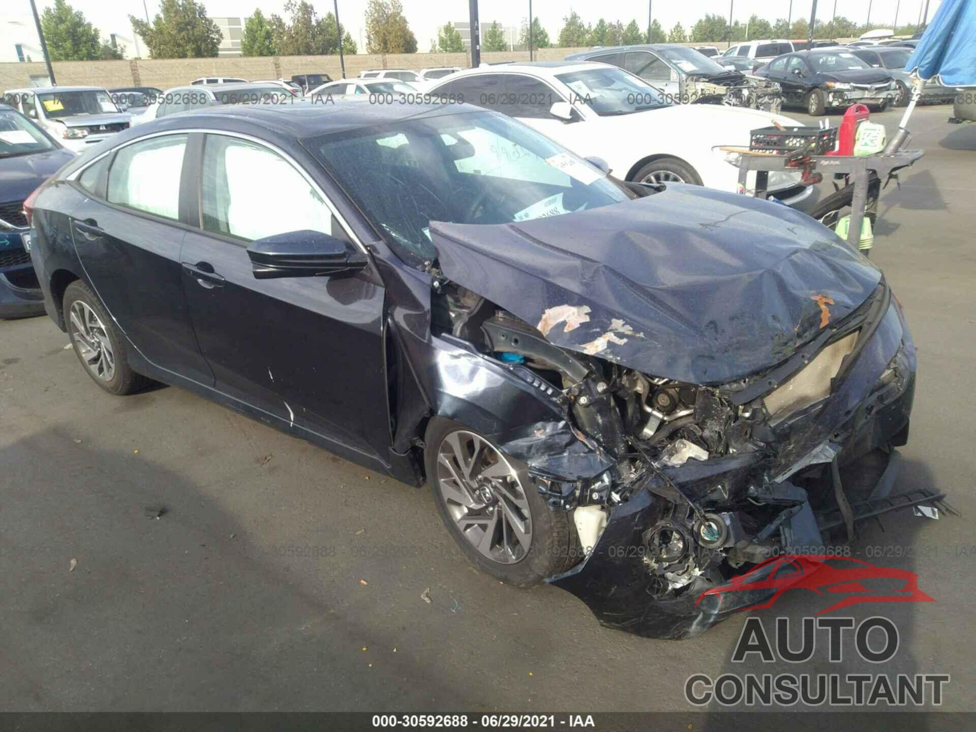 HONDA CIVIC SEDAN 2018 - 2HGFC2F76JH522566