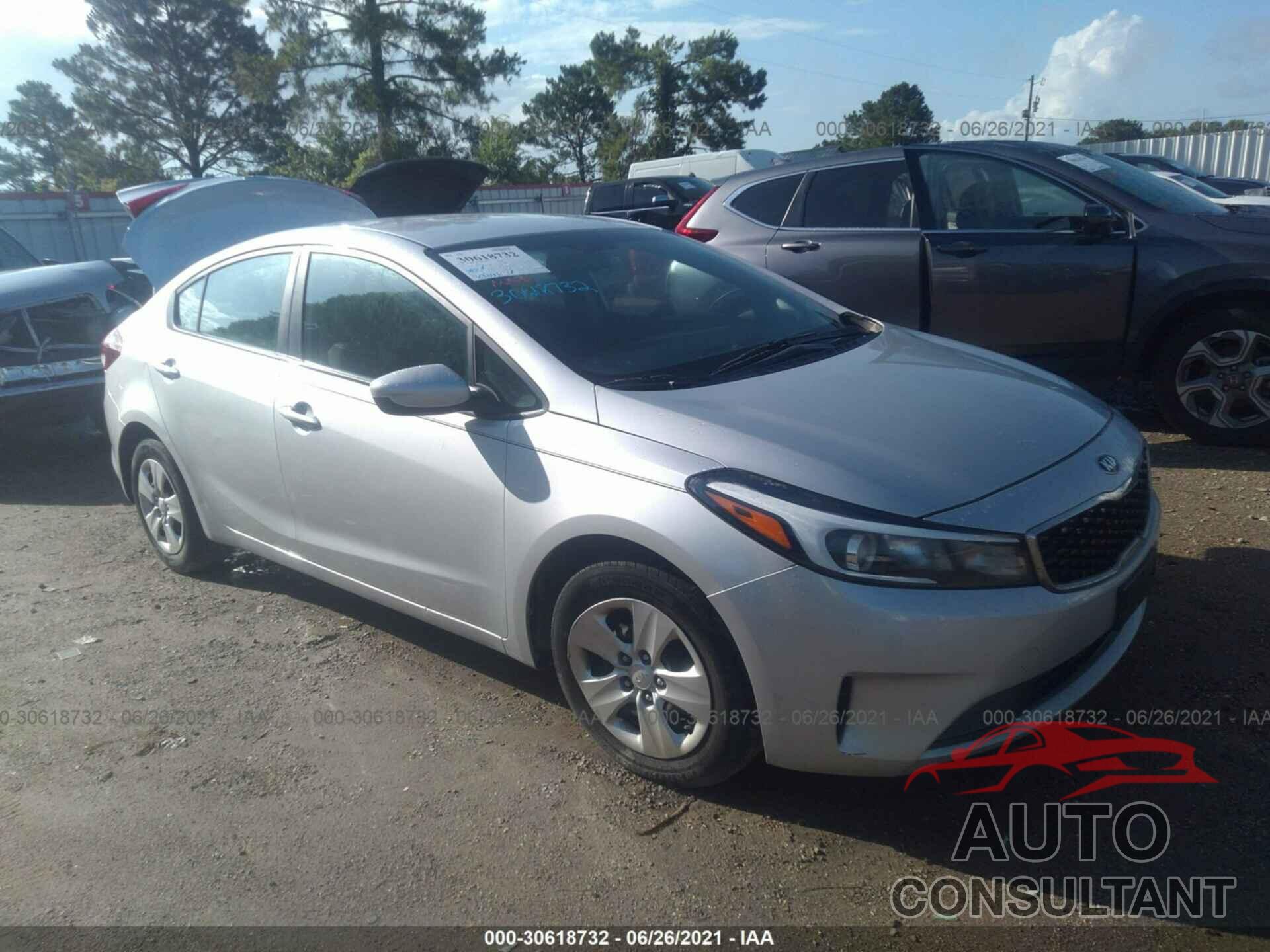 KIA FORTE 2017 - 3KPFK4A72HE098989