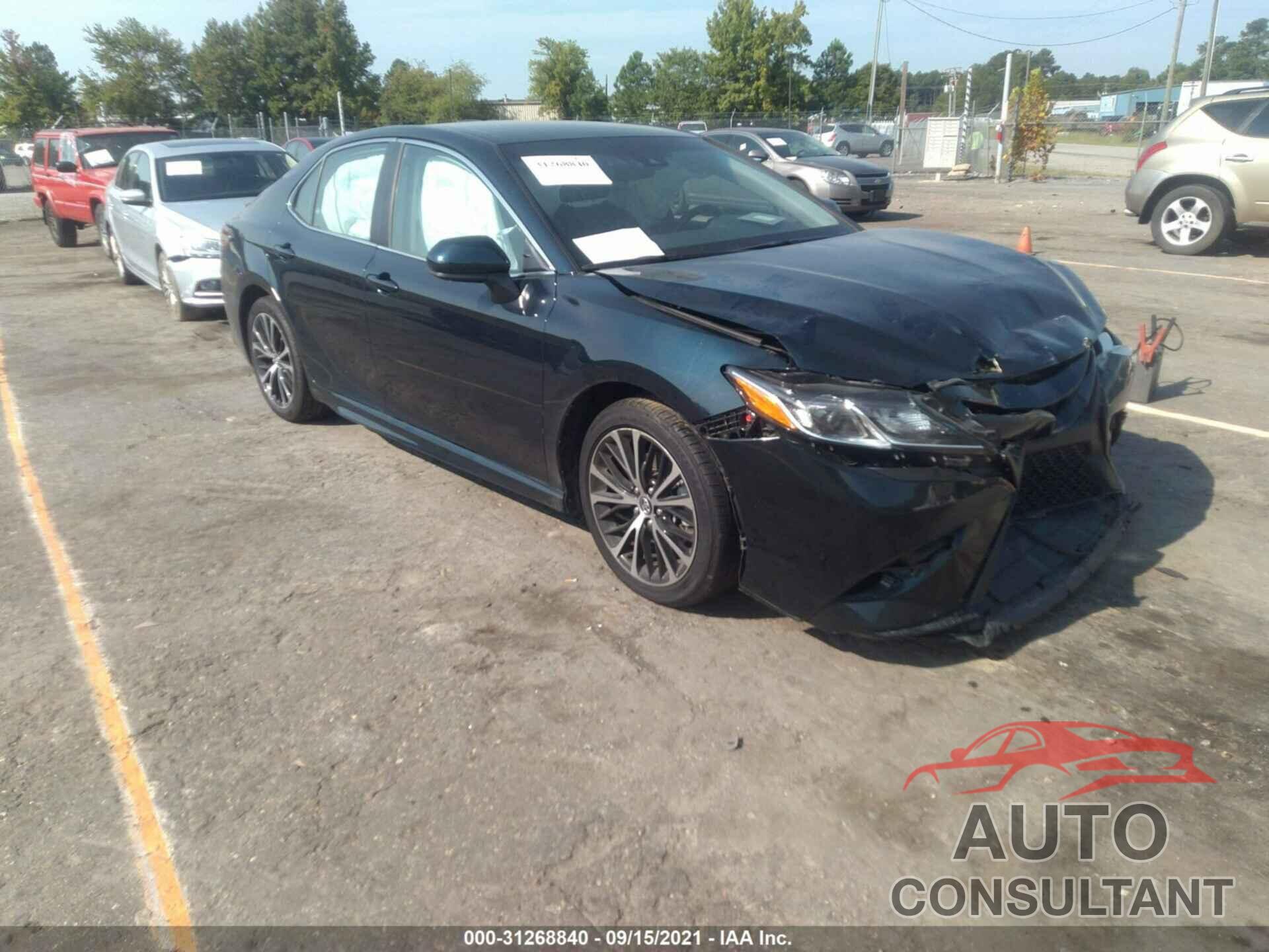 TOYOTA CAMRY 2020 - 4T1G11AK2LU922375