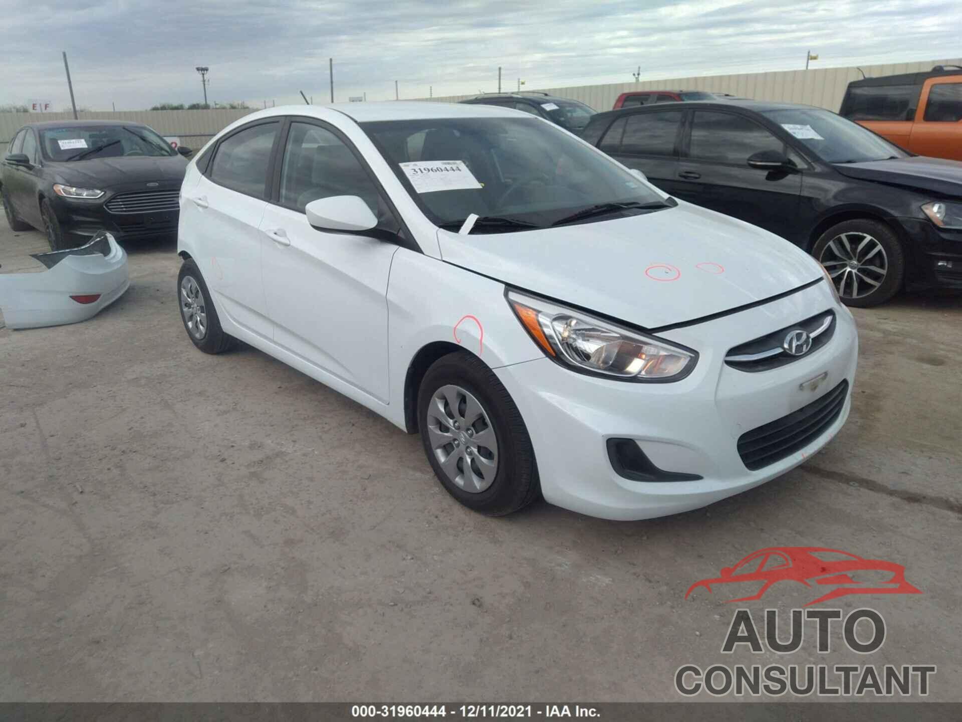 HYUNDAI ACCENT 2017 - KMHCT4AE8HU345136