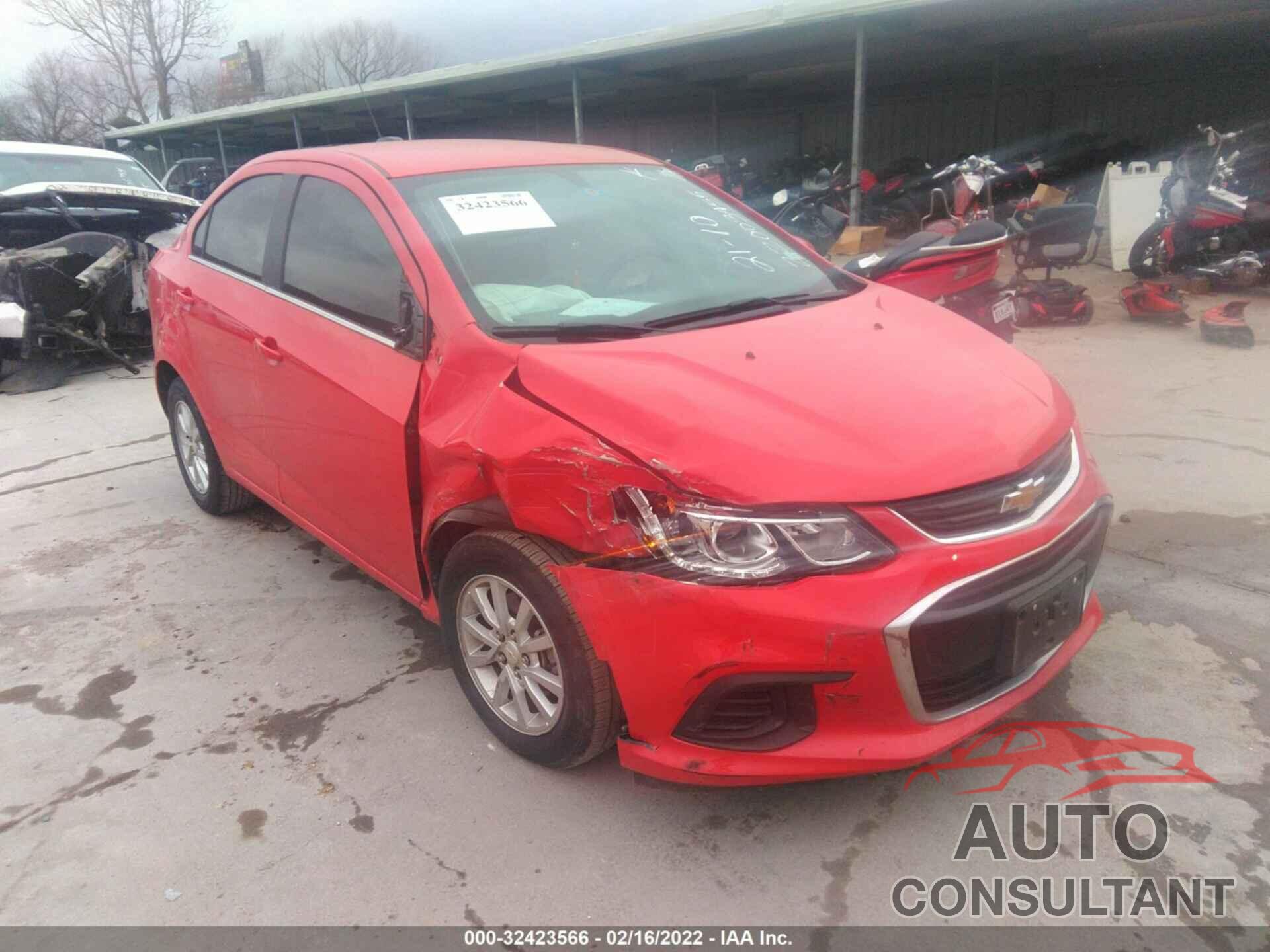 CHEVROLET SONIC 2020 - 1G1JD5SB5L4100931