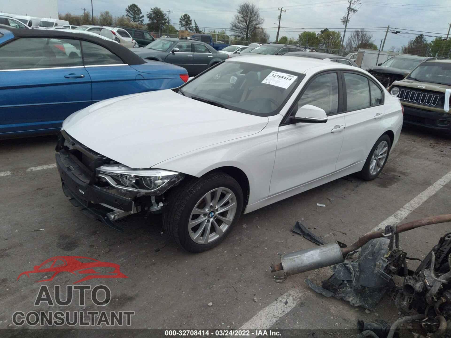 BMW 3 SERIES 2018 - WBA8E1G52JNU92902
