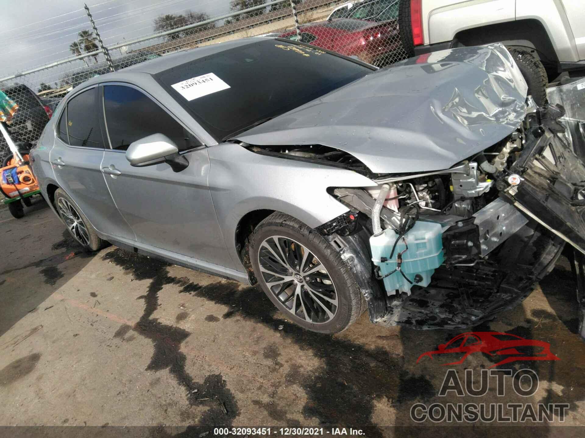 TOYOTA CAMRY 2019 - 4T1B11HK9KU750165