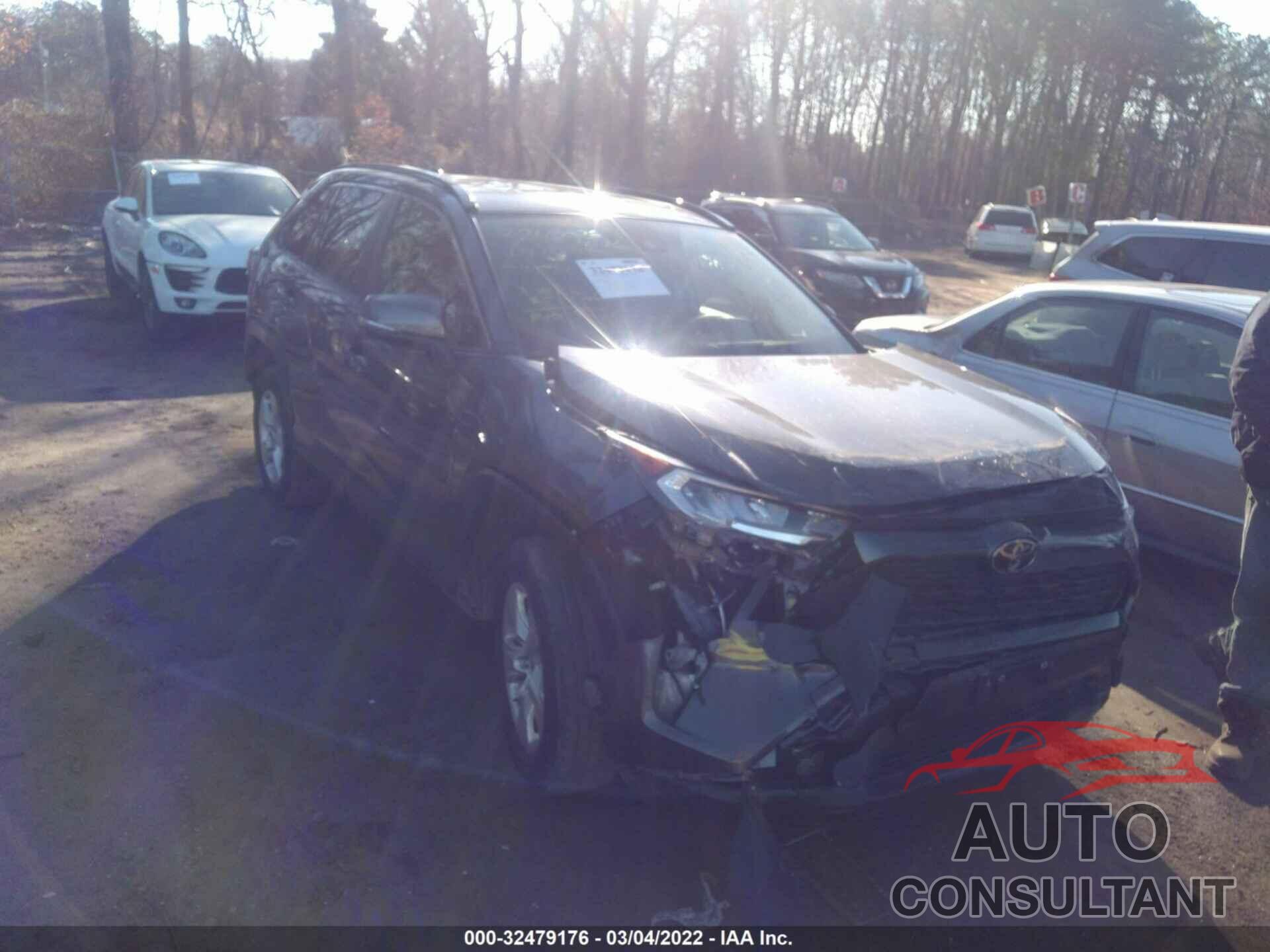 TOYOTA RAV4 2019 - JTMP1RFV6KD045250