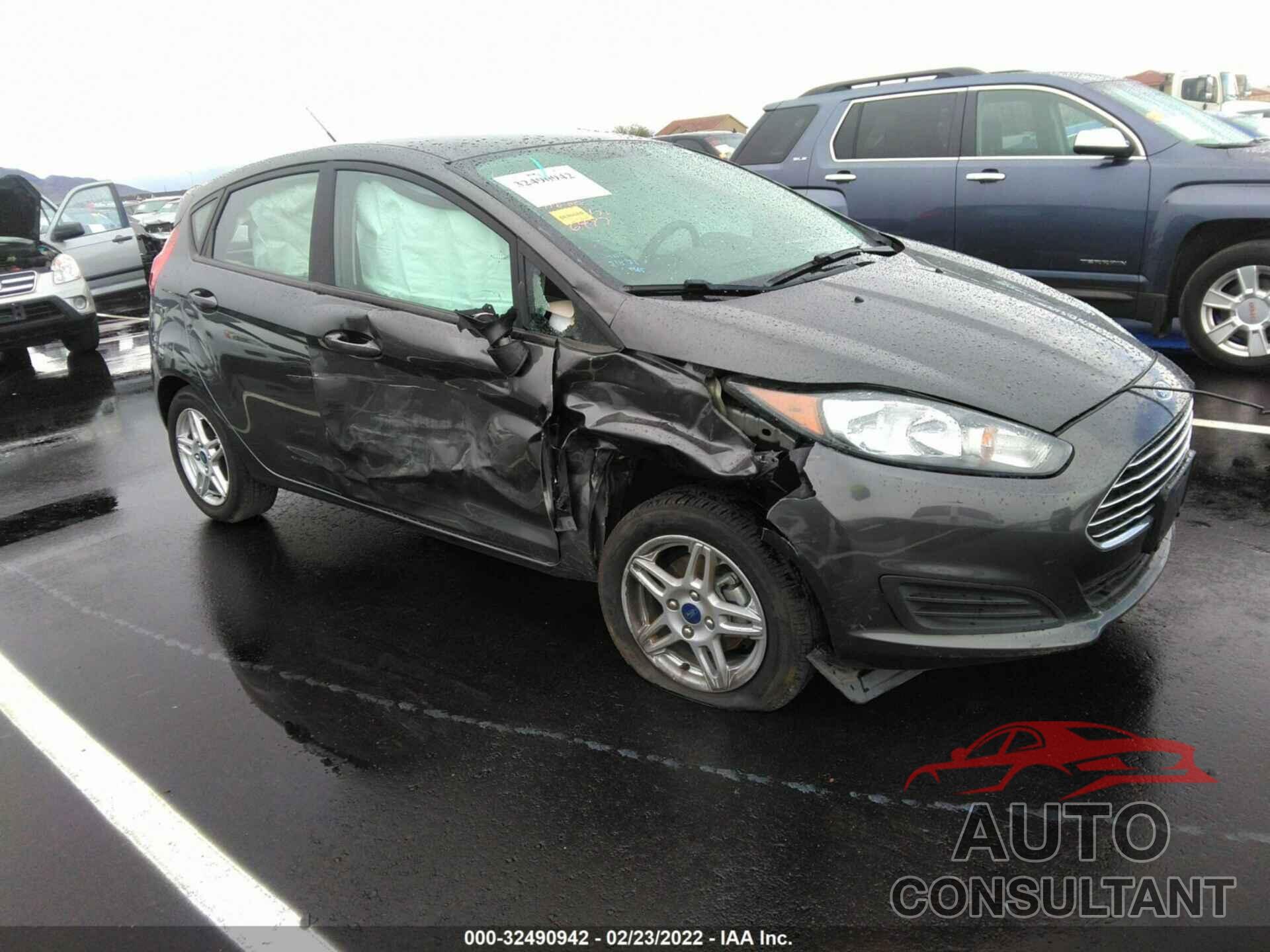 FORD FIESTA 2018 - 3FADP4EJ1JM106497
