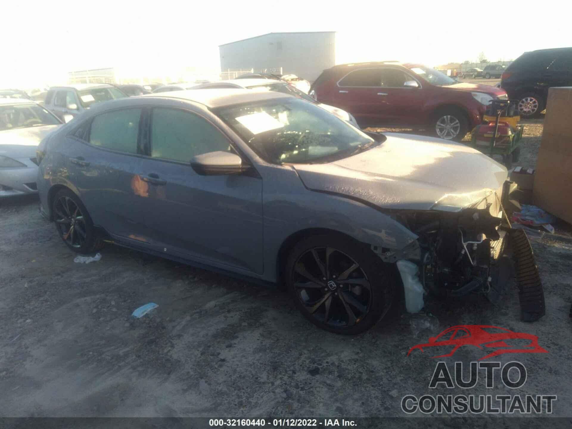 HONDA CIVIC HATCHBACK 2018 - SHHFK7H45JU208493