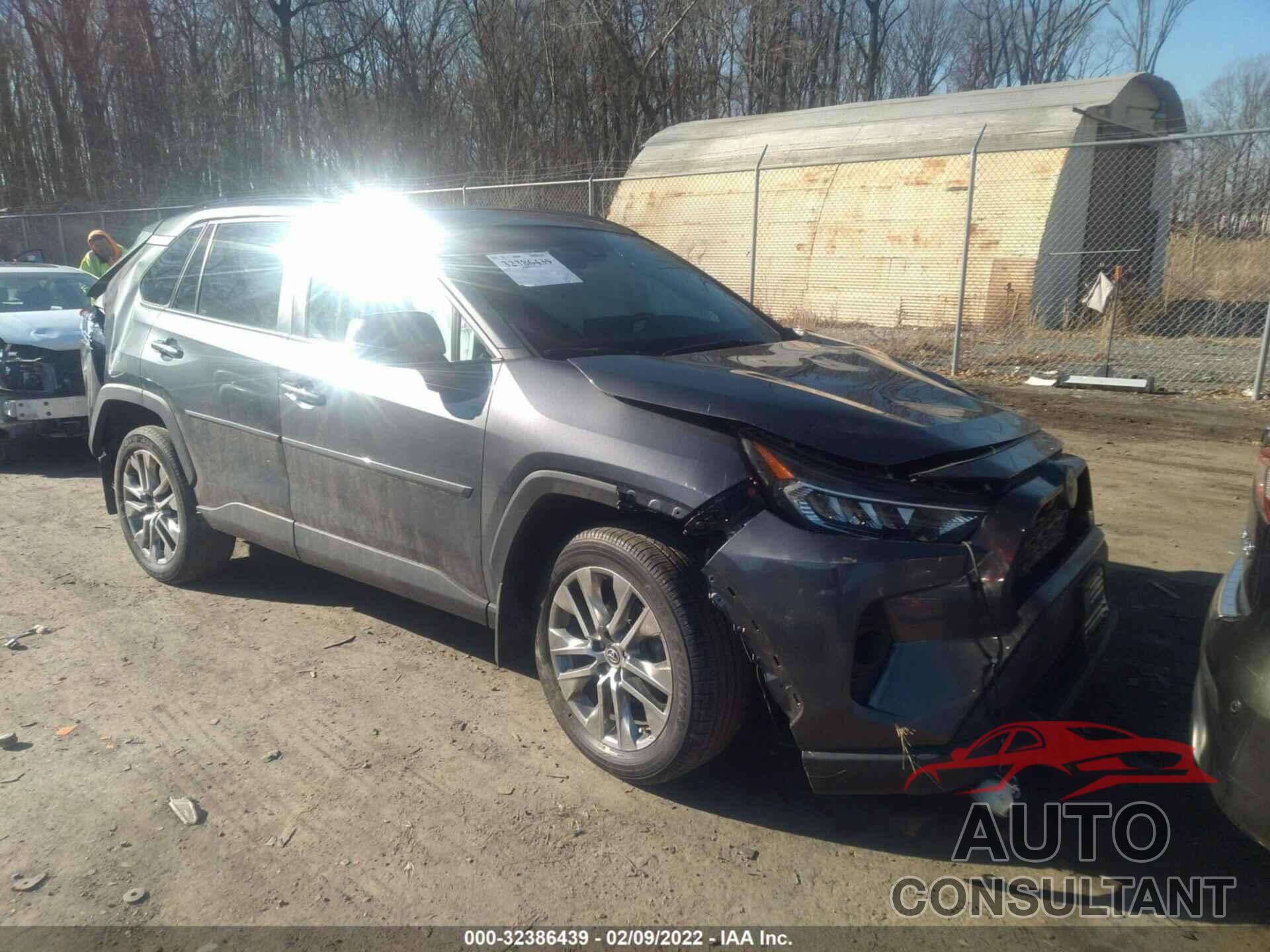 TOYOTA RAV4 2020 - 2T3A1RFV9LC071658