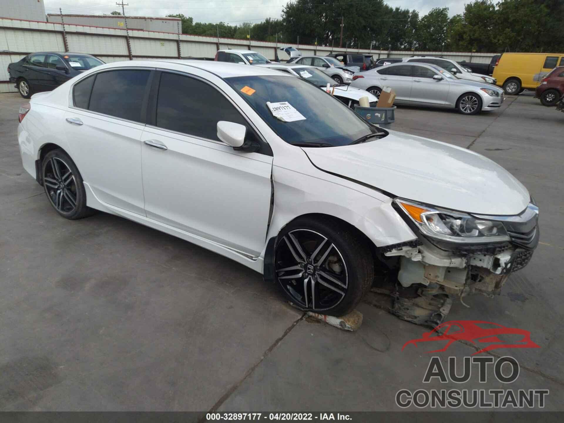 HONDA ACCORD SEDAN 2017 - 1HGCR2F58HA043333