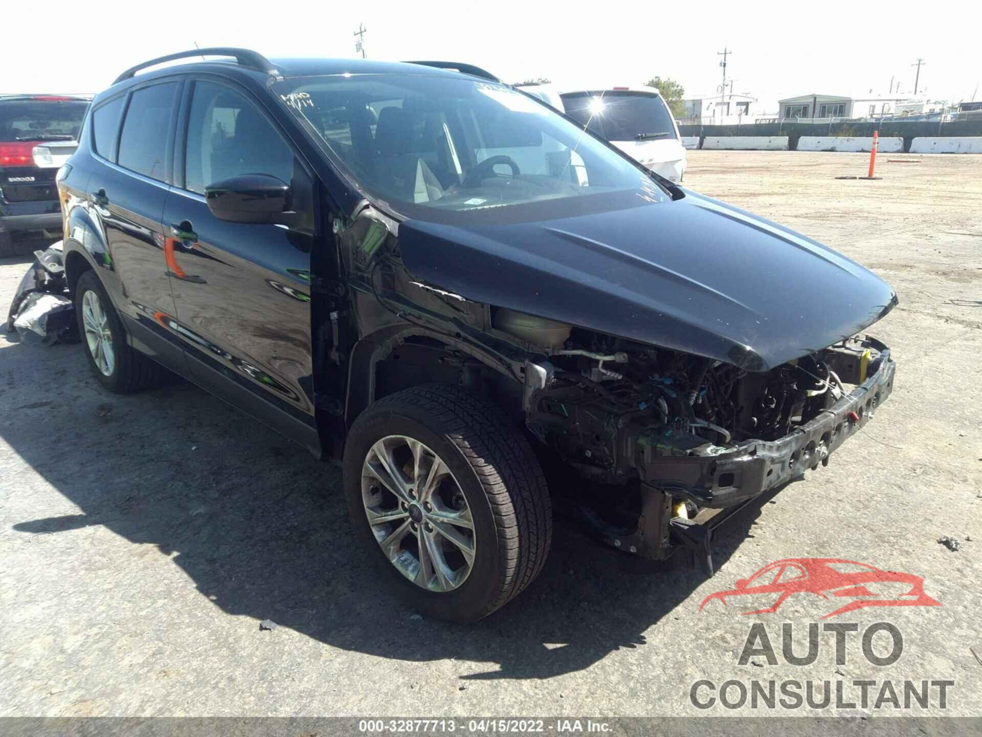 FORD ESCAPE 2018 - 1FMCU0GD1JUC17461