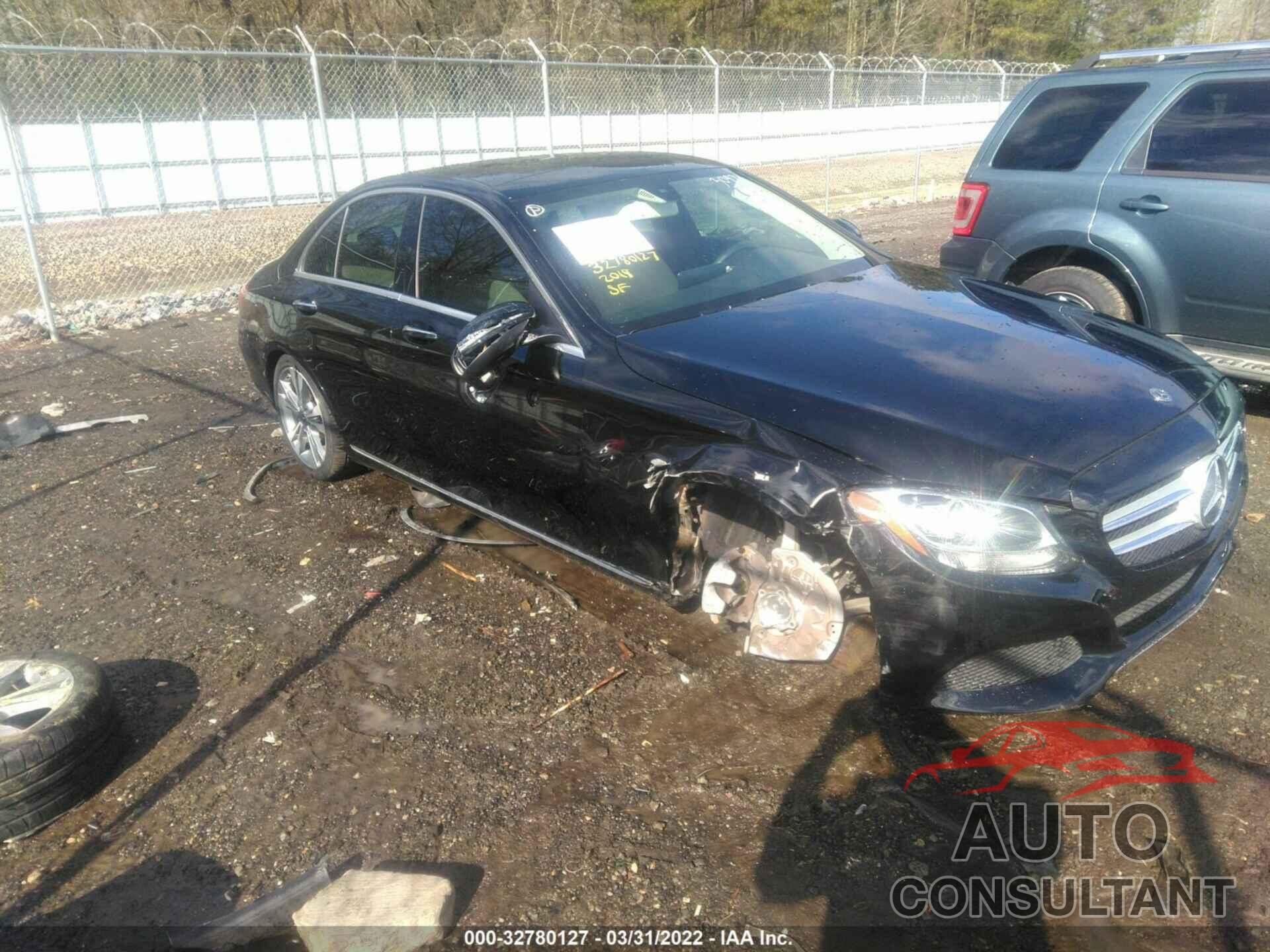 MERCEDES-BENZ C-CLASS 2018 - 55SWF4JB2JU243097