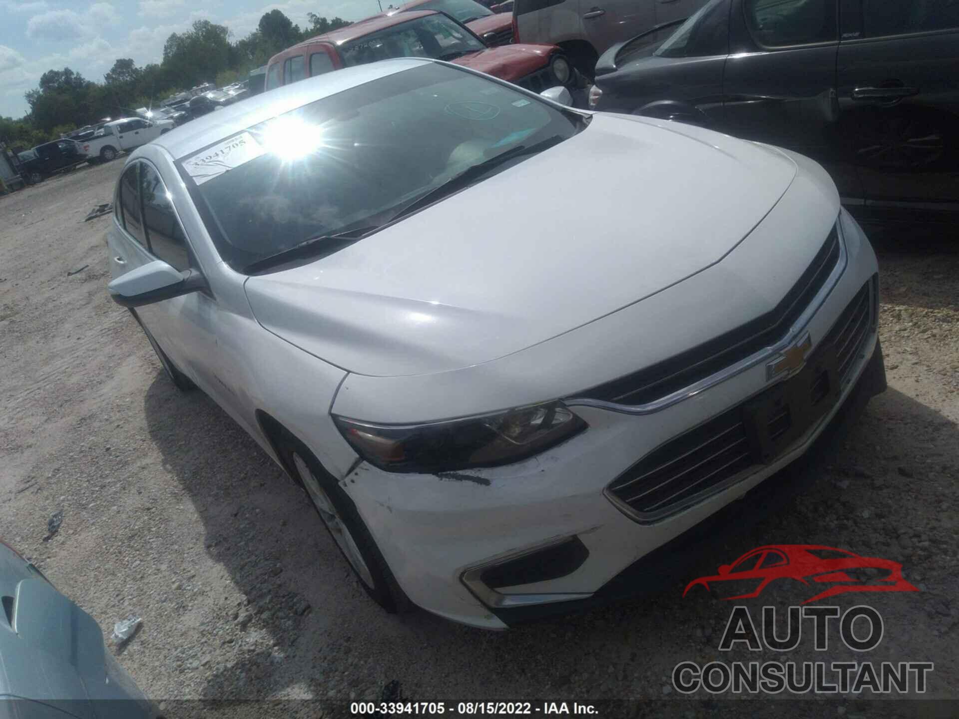 CHEVROLET MALIBU 2017 - 1G1ZE5ST0HF200634