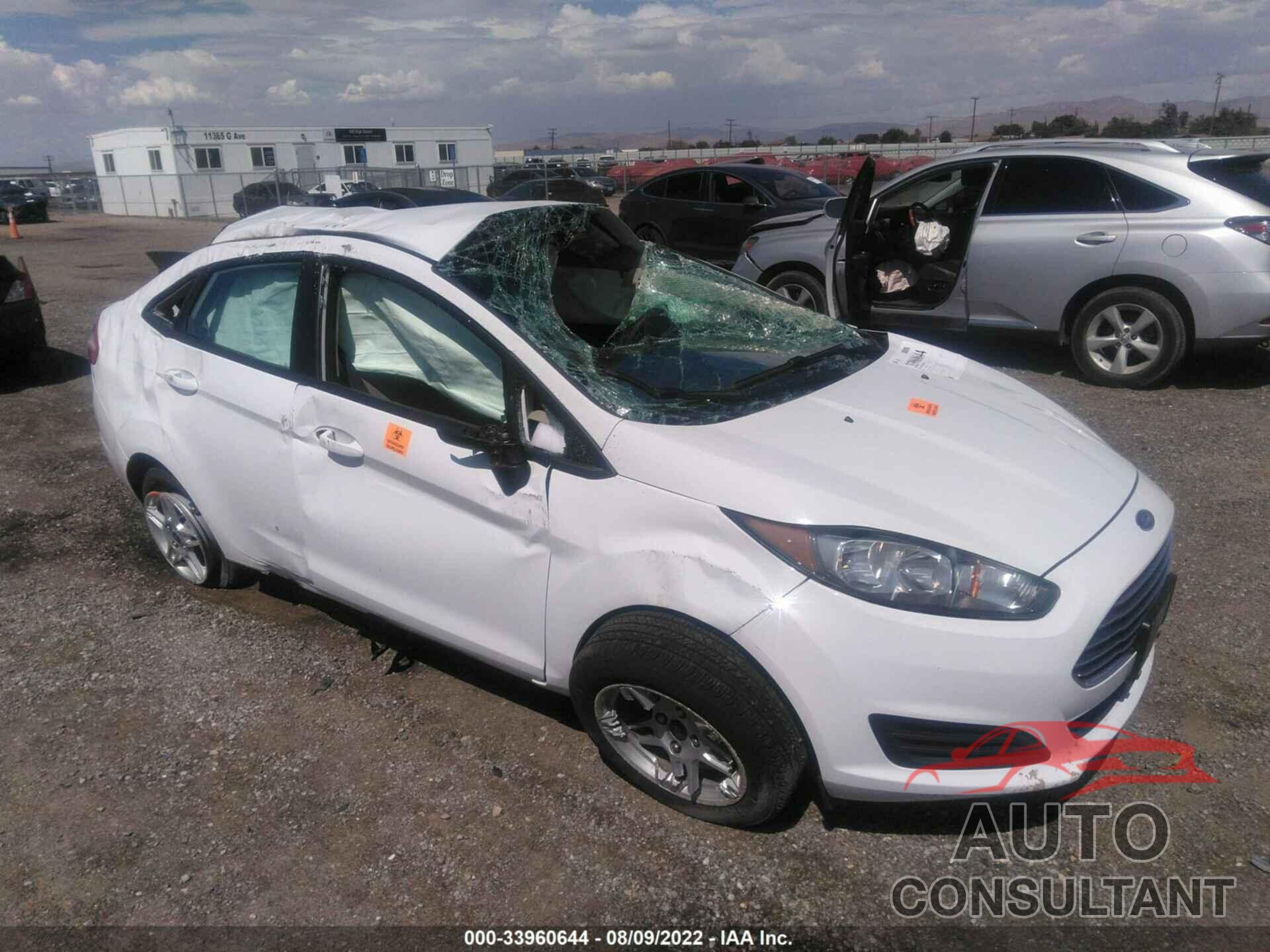 FORD FIESTA 2018 - 3FADP4BJ9JM129420