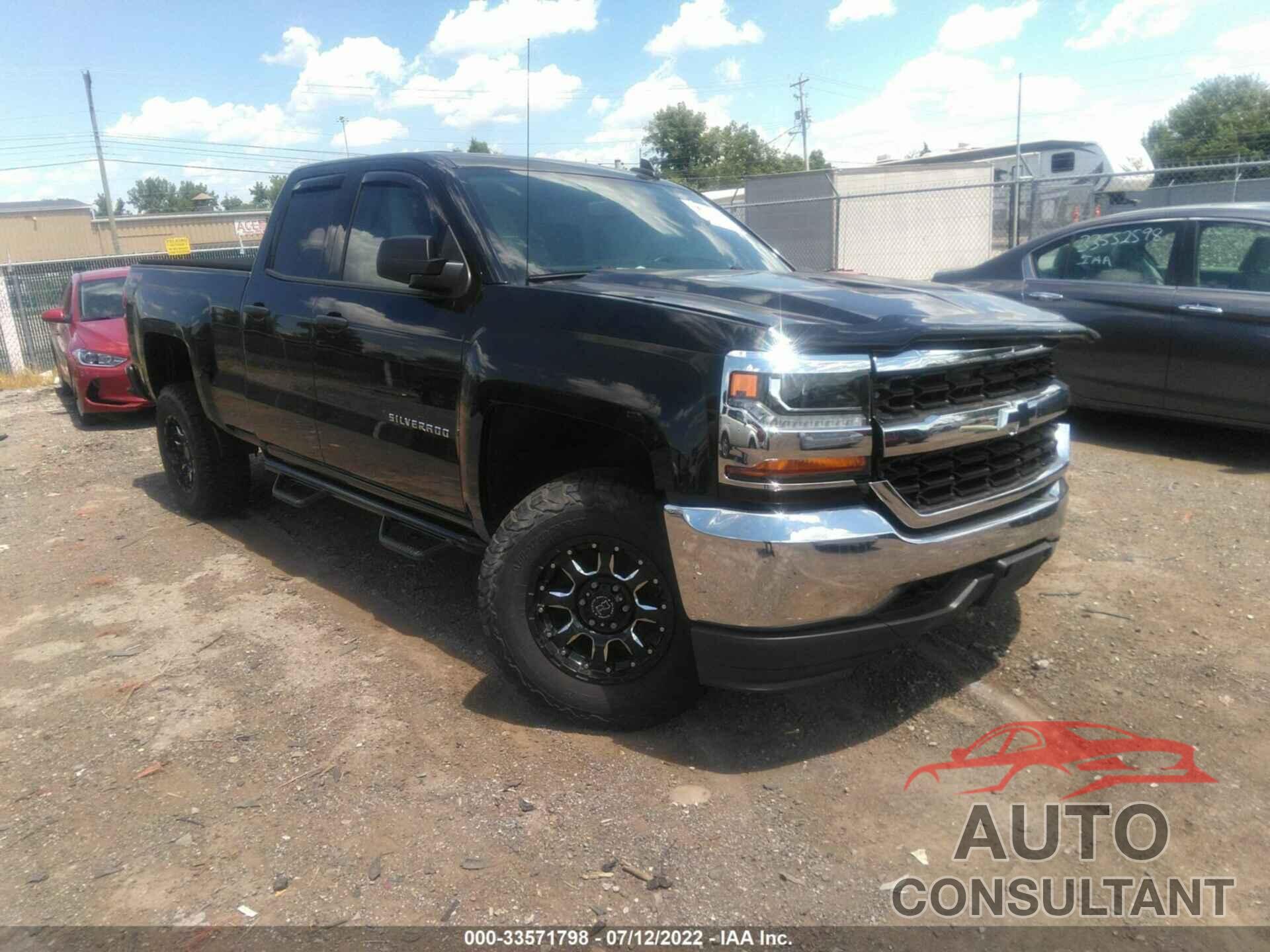 CHEVROLET SILVERADO 1500 2017 - 1GCVKNEH5HZ170308