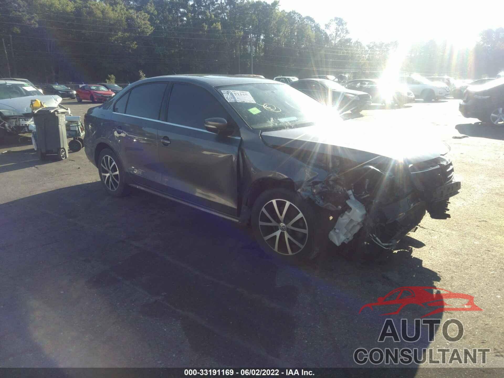 VOLKSWAGEN JETTA 2017 - 3VWDB7AJ2HM291621