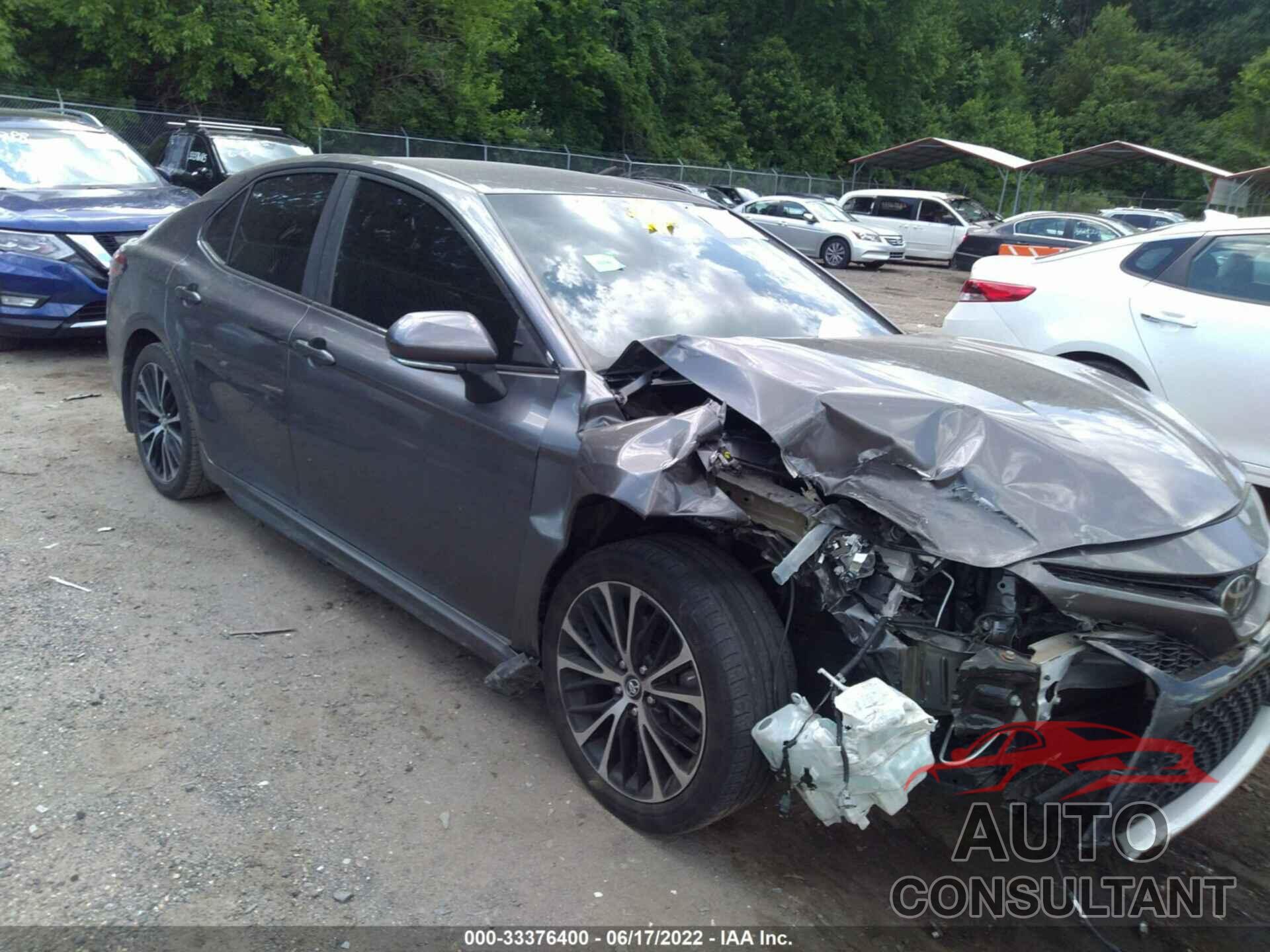 TOYOTA CAMRY 2018 - 4T1B61HK6JU502133