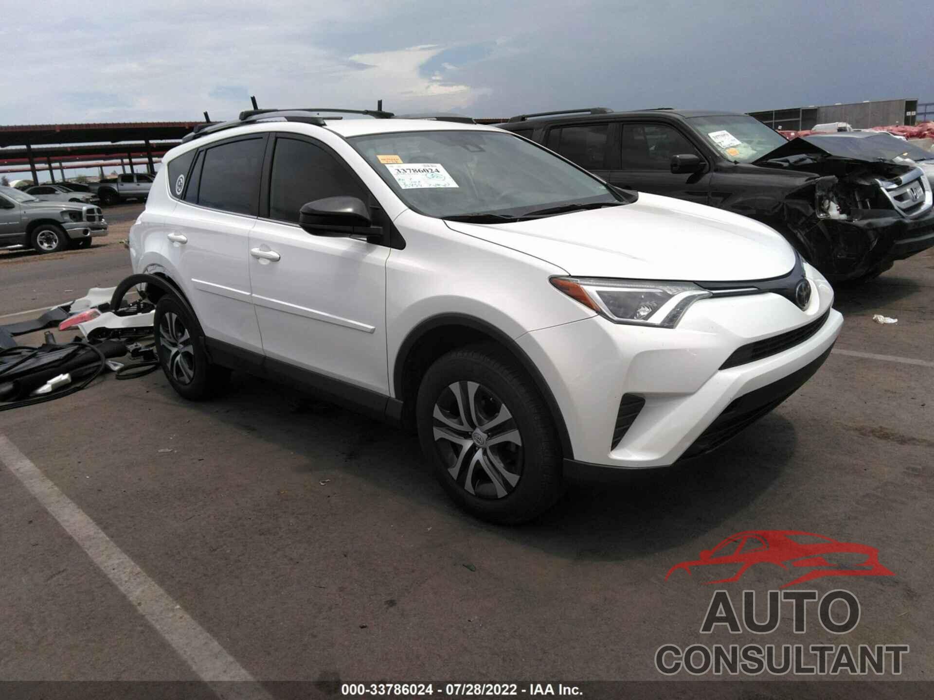 TOYOTA RAV4 2017 - JTMZFREV3HJ126678