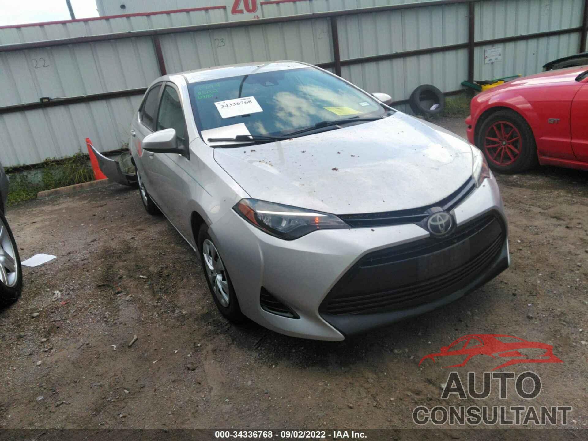 TOYOTA COROLLA 2017 - 5YFBURHE9HP653820