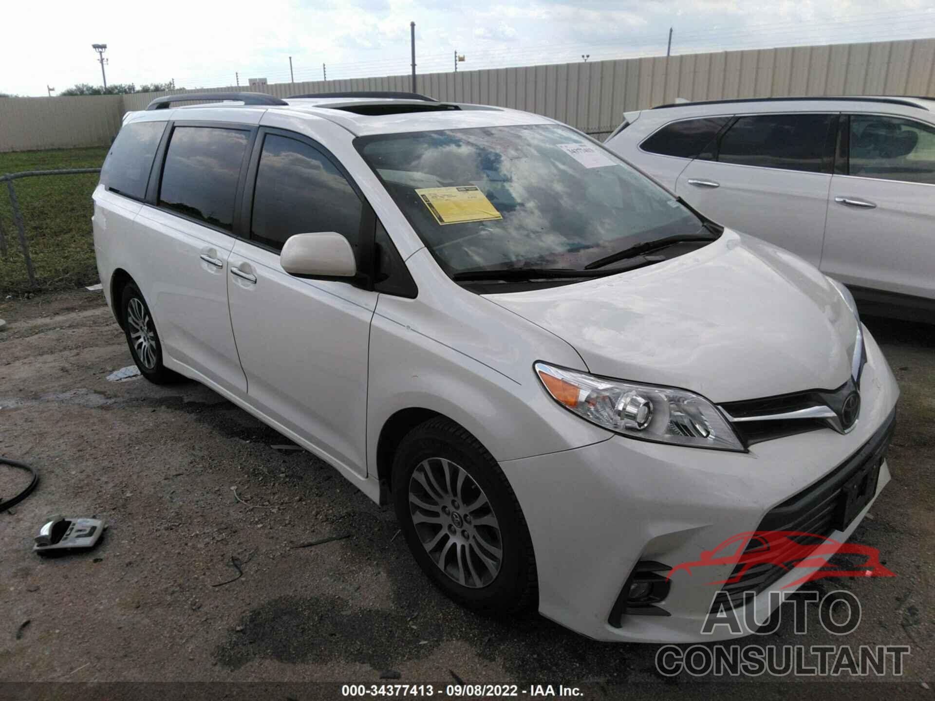 TOYOTA SIENNA 2018 - 5TDYZ3DCXJS906377