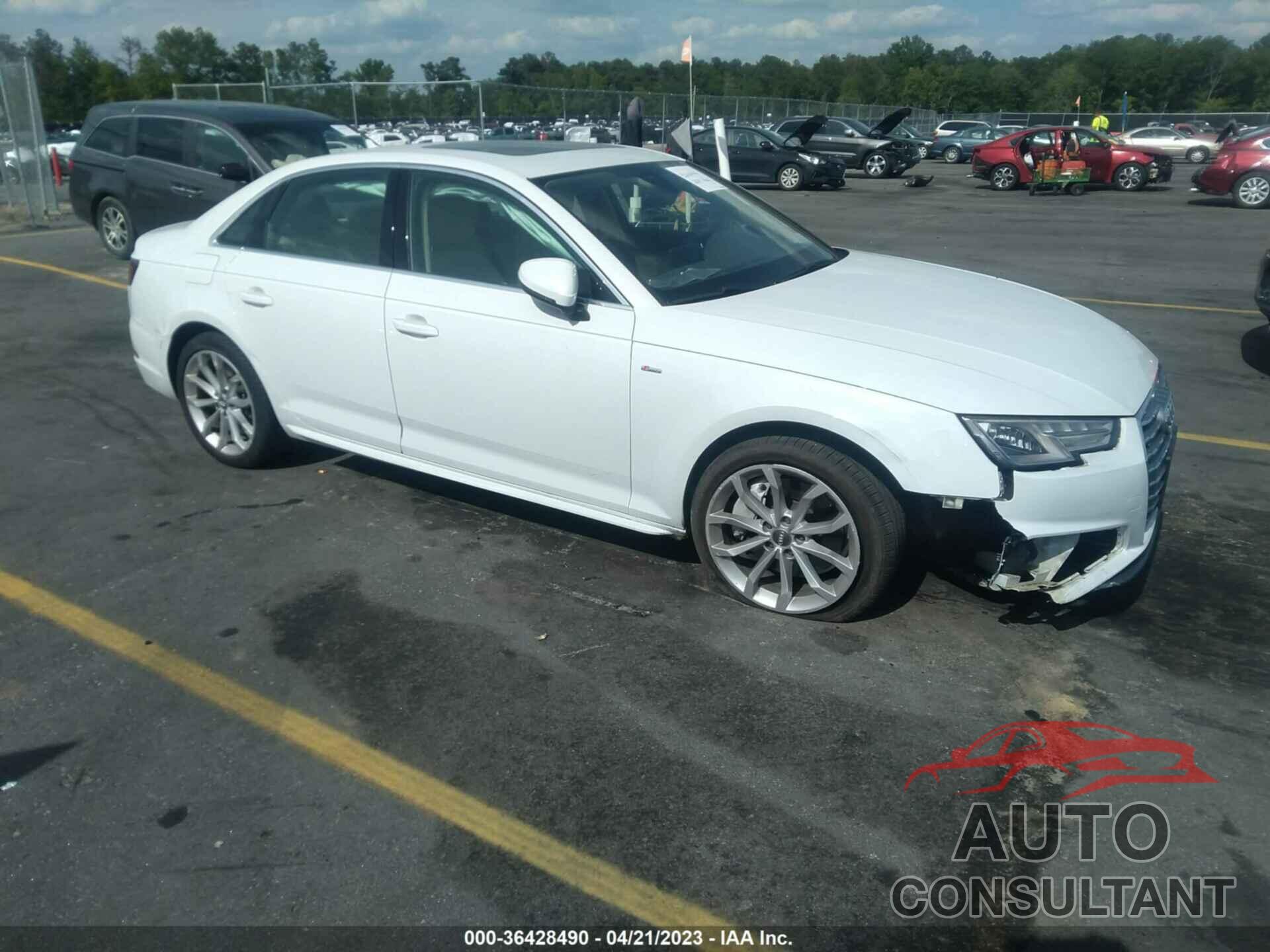 AUDI A4 2019 - WAUDNAF49KN014310