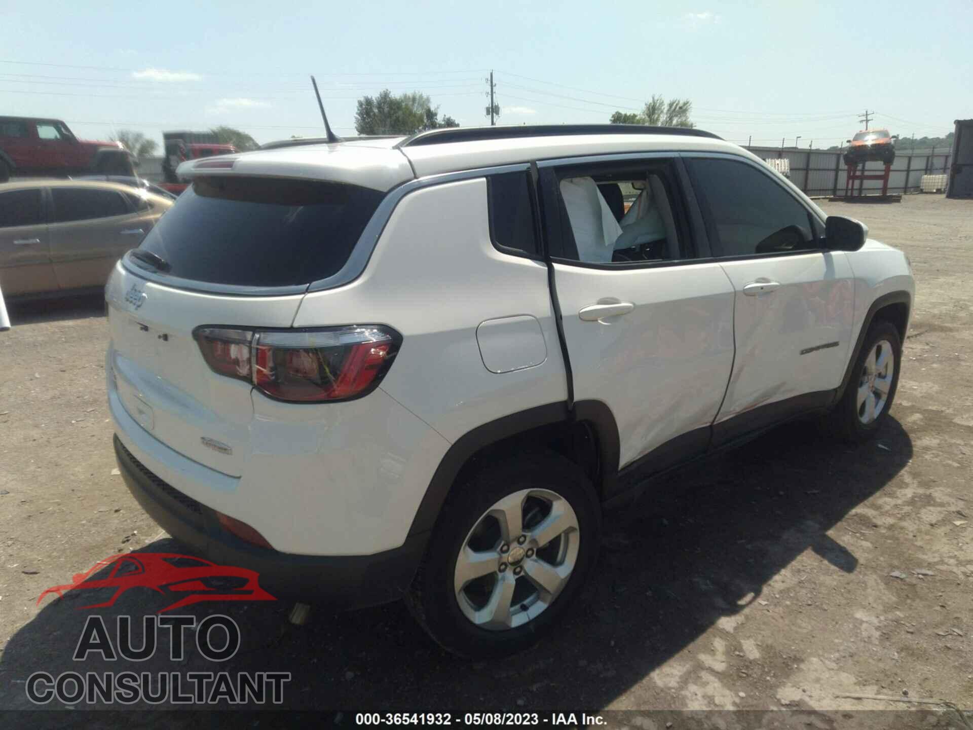 JEEP COMPASS 2017 - 3C4NJDBB2HT679700