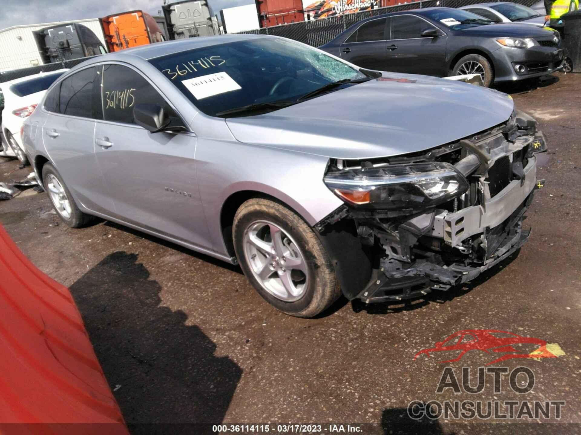 CHEVROLET MALIBU 2018 - 1G1ZB5ST2JF167313