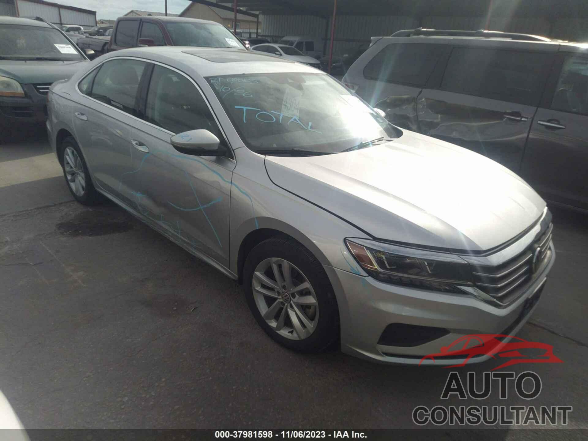 VOLKSWAGEN PASSAT 2021 - 1VWSA7A32MC000798