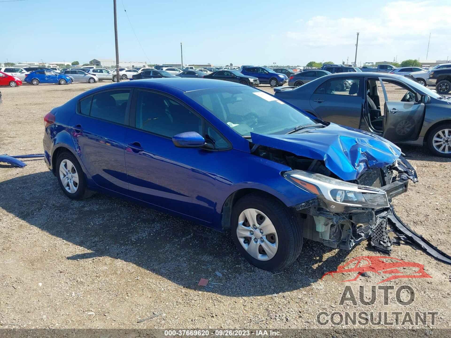 KIA FORTE 2017 - 3KPFK4A72HE097096