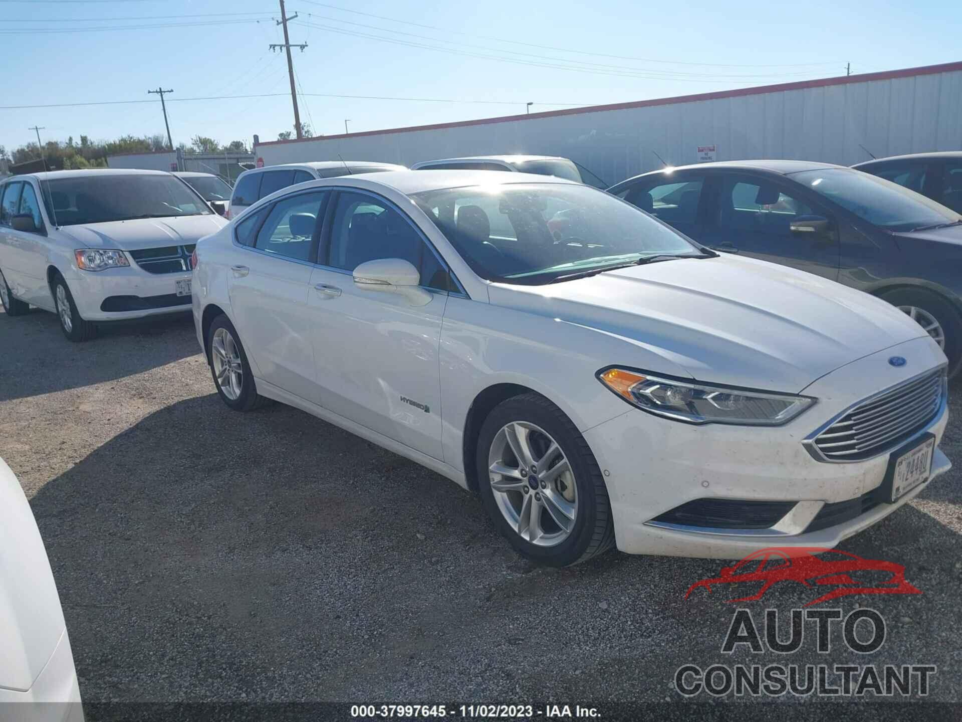 FORD FUSION HYBRID 2018 - 3FA6P0LU7JR111821