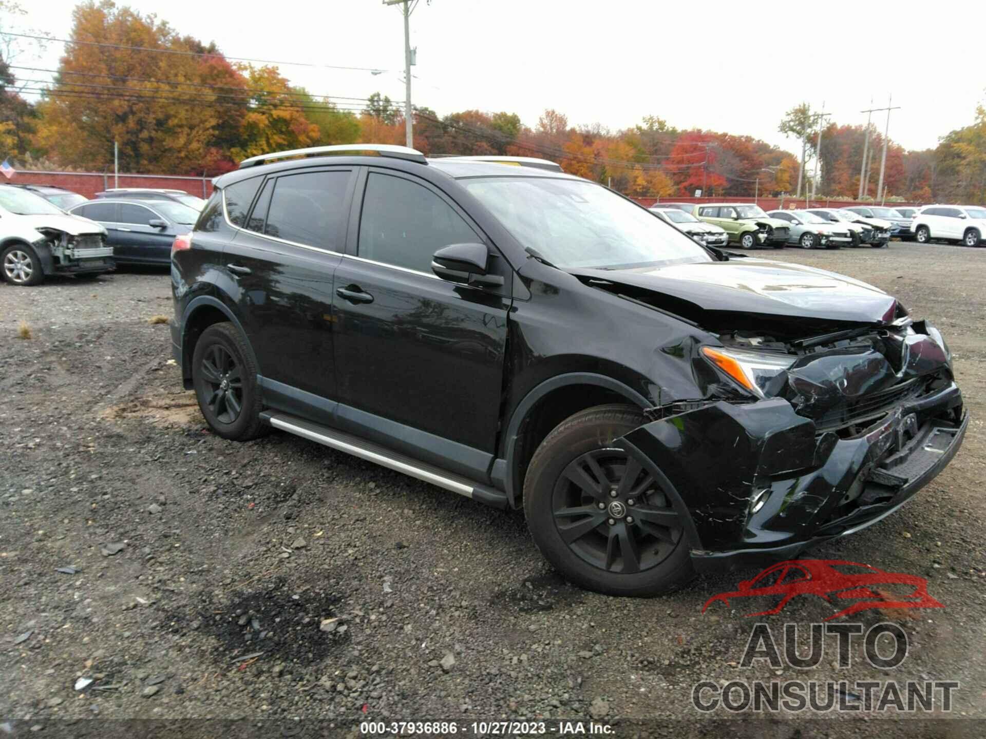 TOYOTA RAV4 2018 - 2T3RFREV6JW710029