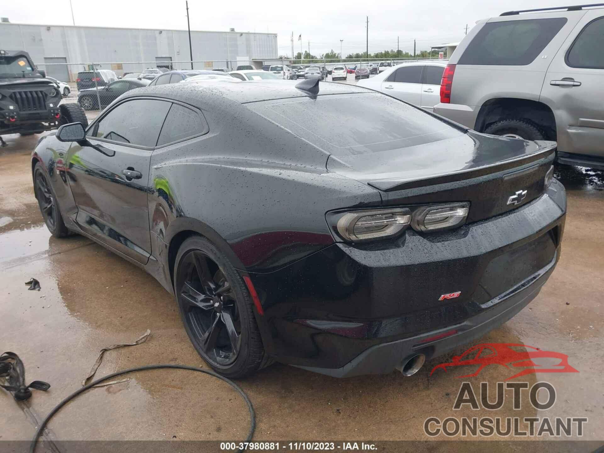 CHEVROLET CAMARO 2019 - 1G1FB1RX4K0153695