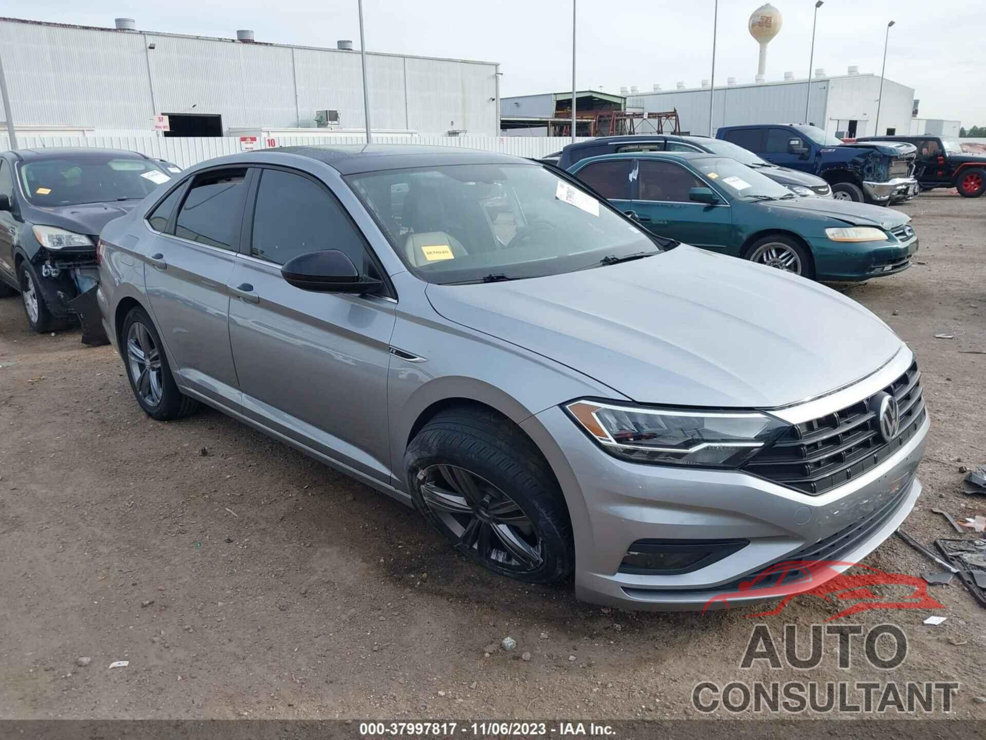 VOLKSWAGEN JETTA 2020 - 3VWCB7BU1LM050811