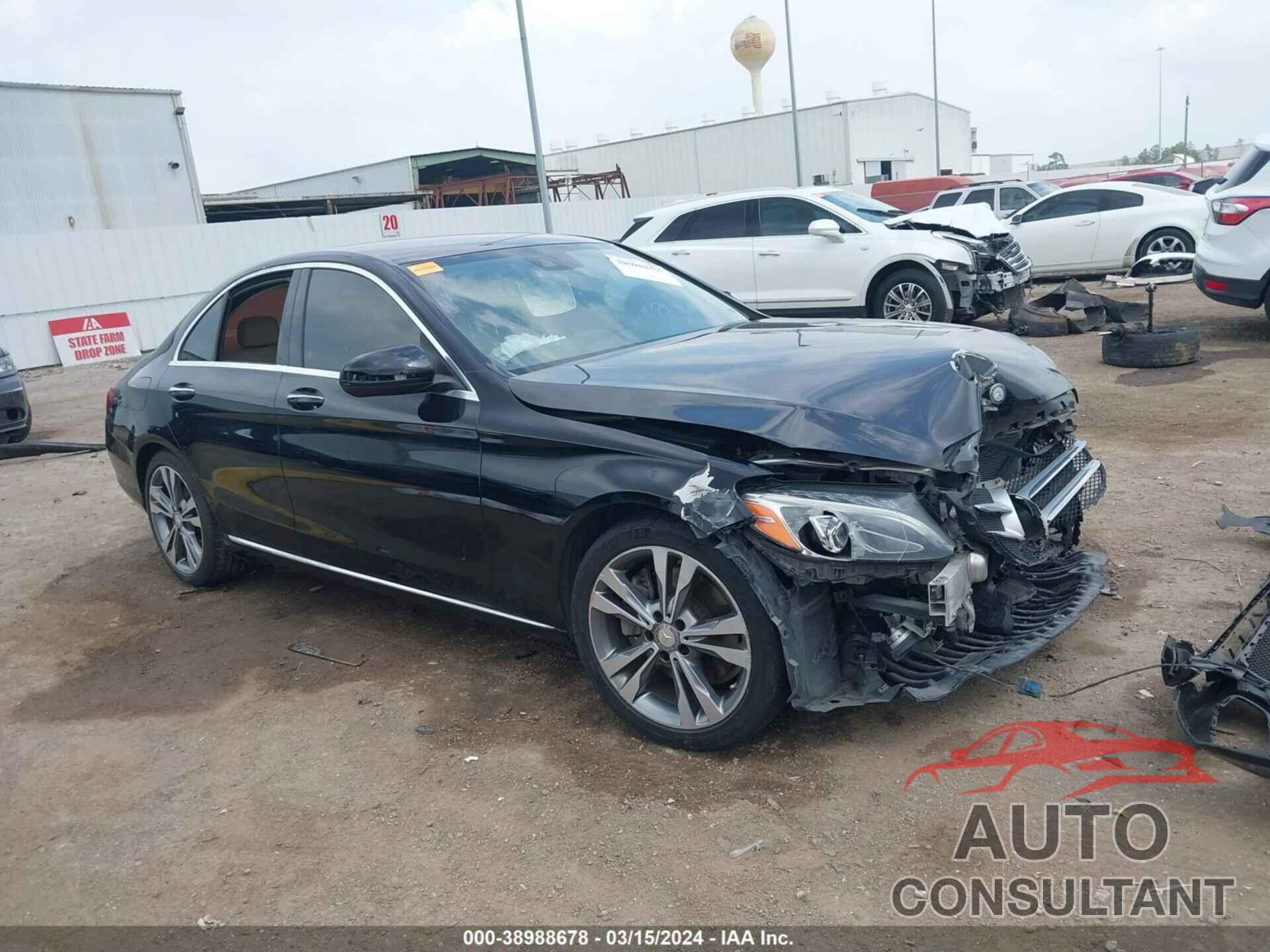 MERCEDES-BENZ C 300 2016 - 55SWF4JB1GU153254