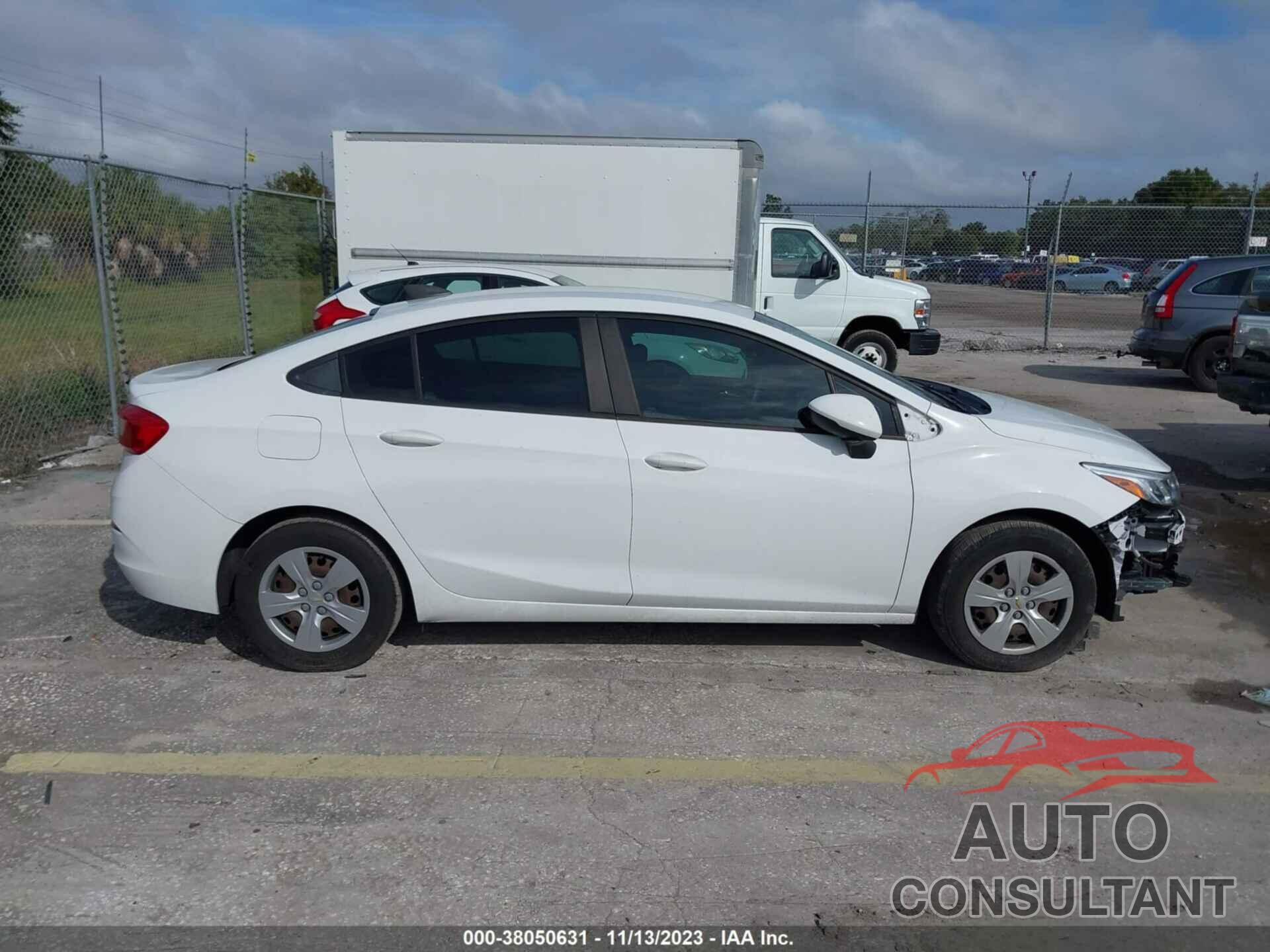 CHEVROLET CRUZE 2017 - 1G1BC5SM0H7180654