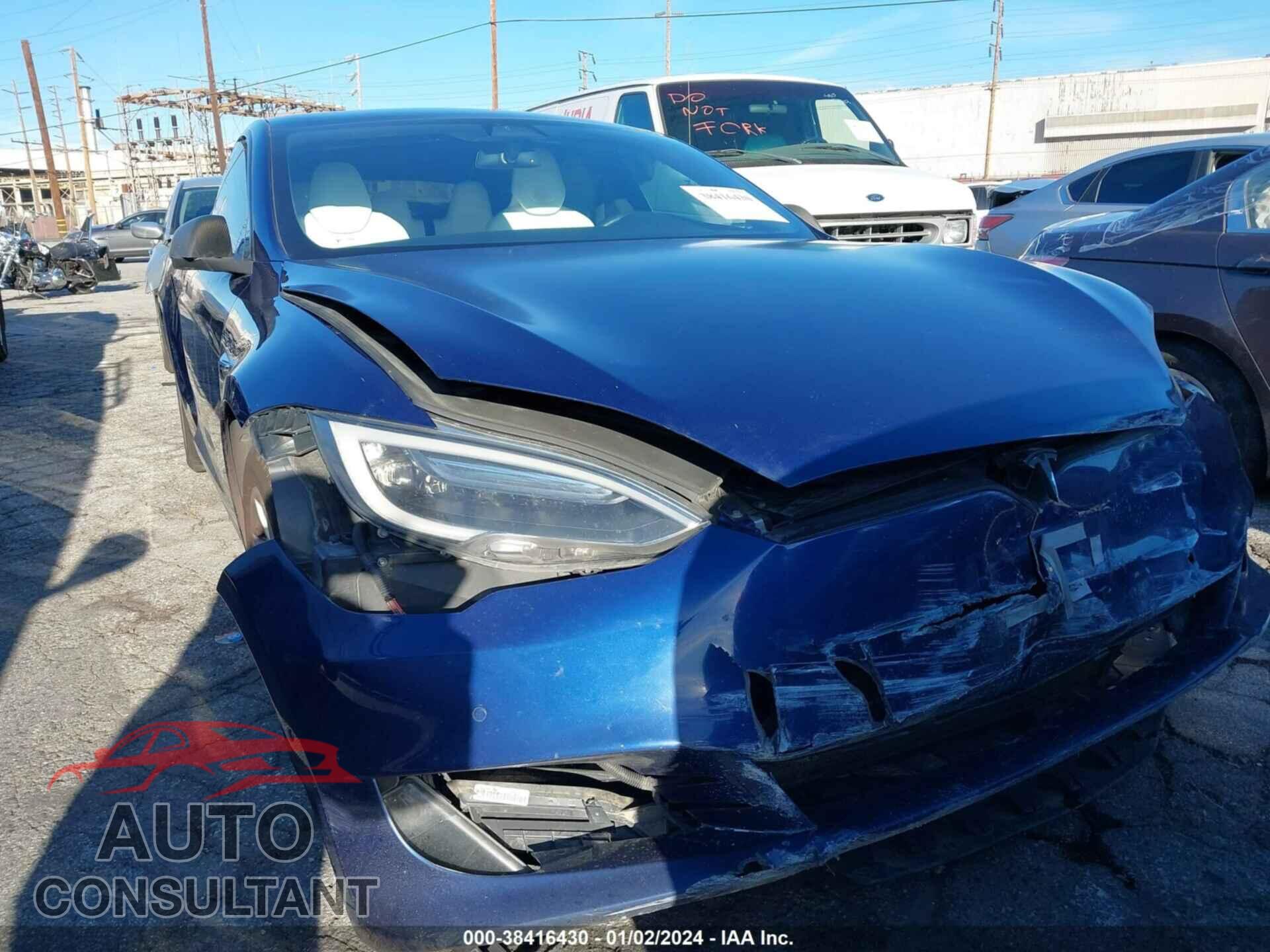 TESLA MODEL S 2017 - 5YJSA1E12HF210948